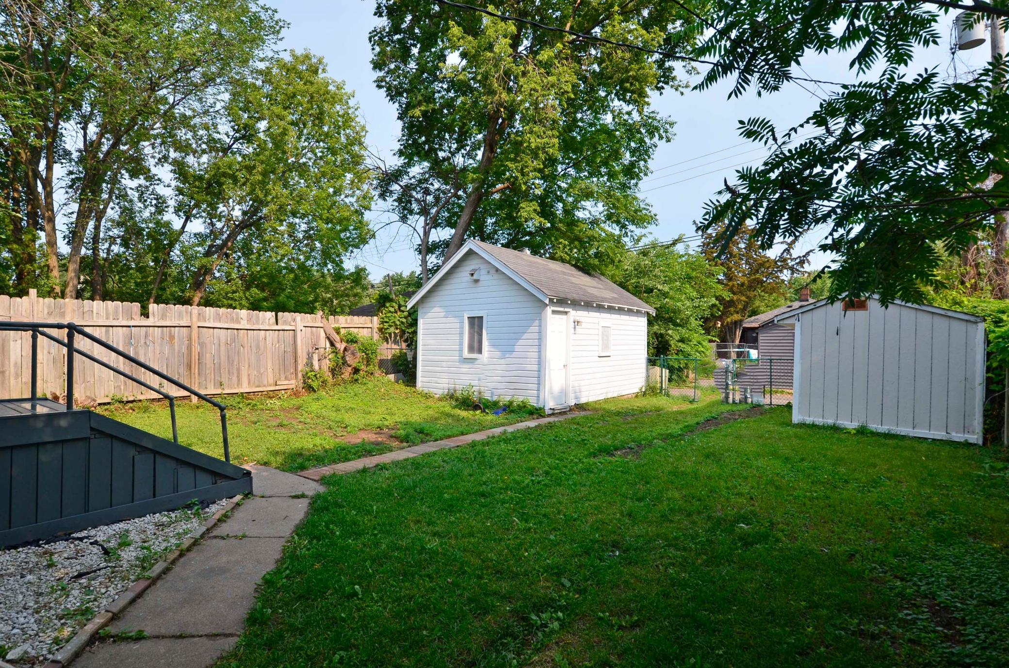 View of Residential at 1139 Magnolia Avenue, Saint Paul MN 55106, Saint Paul (27 of 32) - Mike Wilen | Minnesota Team Real Estate