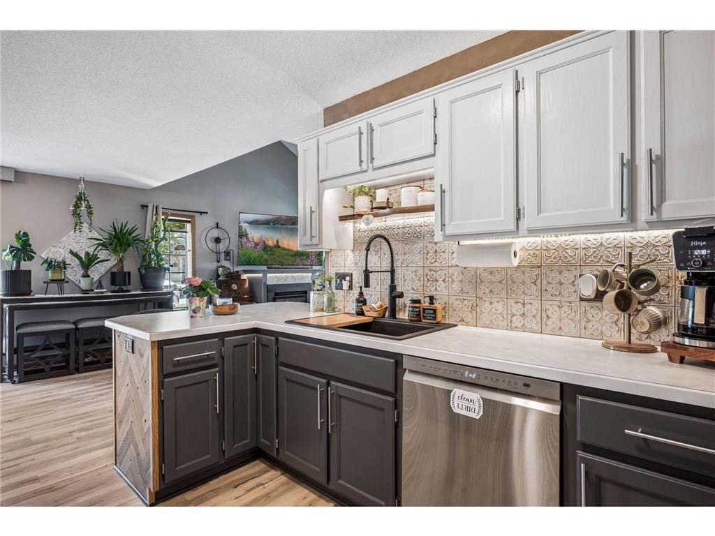 View of Residential at 317 Creekside Drive, Buffalo MN 55313, Buffalo (9 of 36) - Mike Wilen | Minnesota Team Real Estate