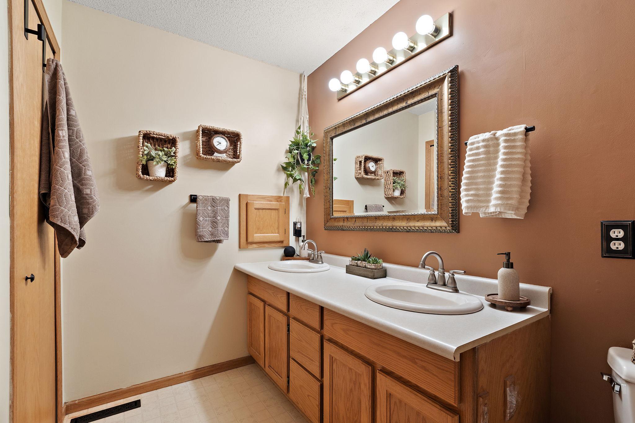 View of Residential at 317 Creekside Drive, Buffalo MN 55313, Buffalo (19 of 36) - Mike Wilen | Minnesota Team Real Estate