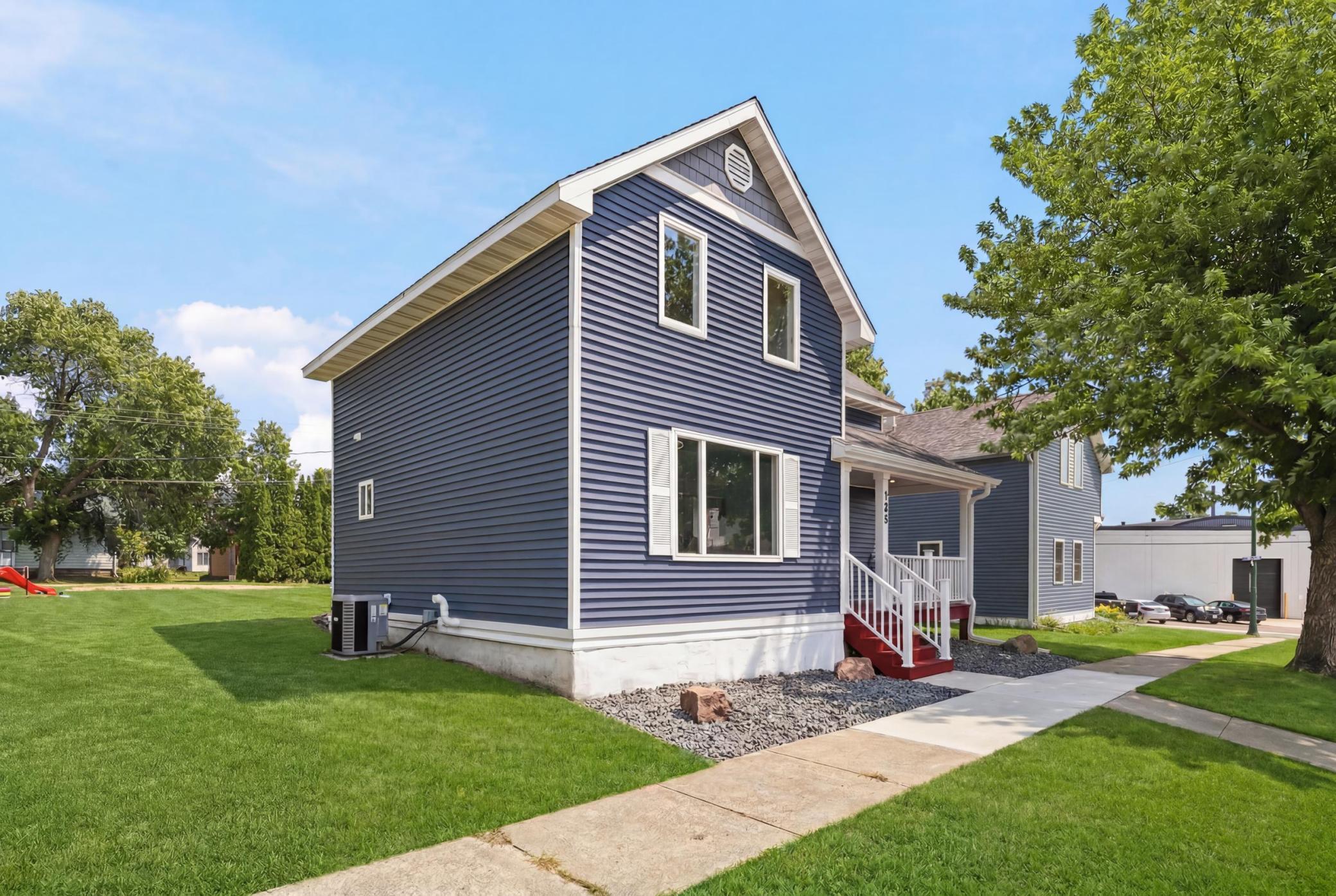View of Residential at 303 Baker Street, Arlington MN 55307, Arlington (4 of 36) - Mike Wilen | Minnesota Team Real Estate