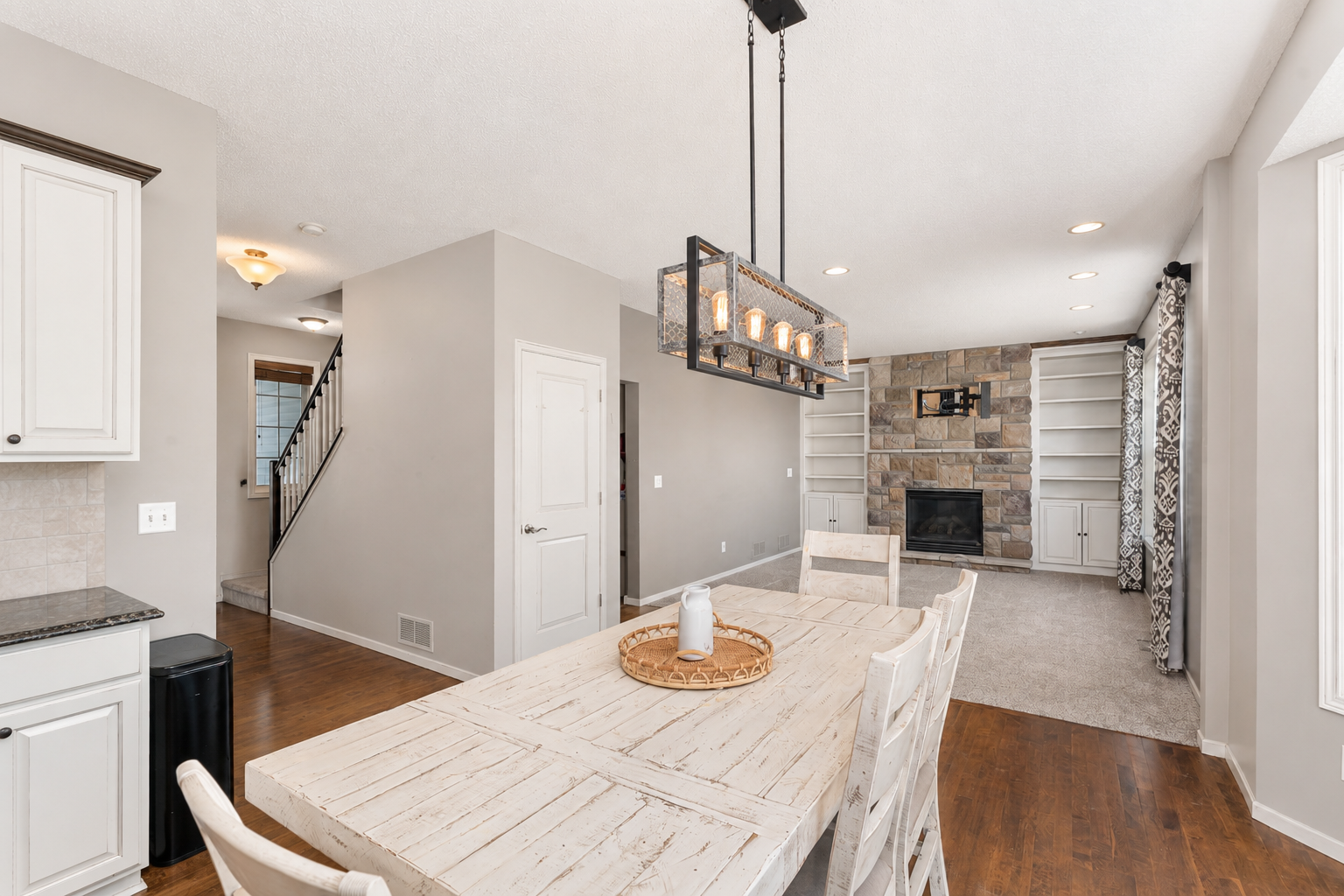 View of Residential at 924 Ivy Hills Road, Belle Plaine MN 56011, Belle Plaine (10 of 42) - Mike Wilen | Minnesota Team Real Estate