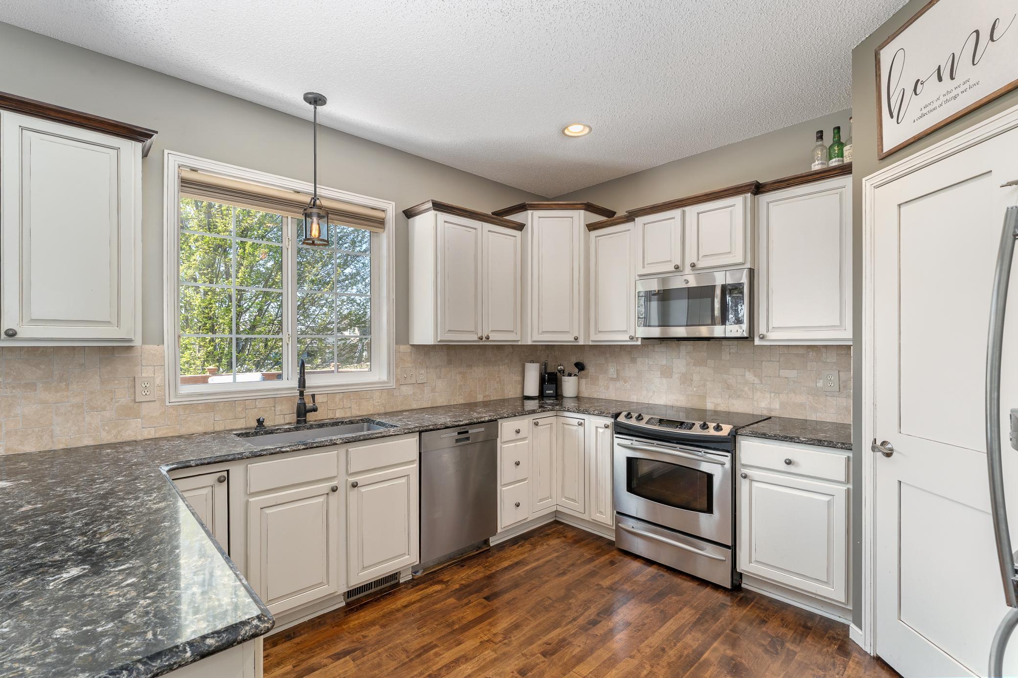 View of Residential at 924 Ivy Hills Road, Belle Plaine MN 56011, Belle Plaine (13 of 42) - Mike Wilen | Minnesota Team Real Estate