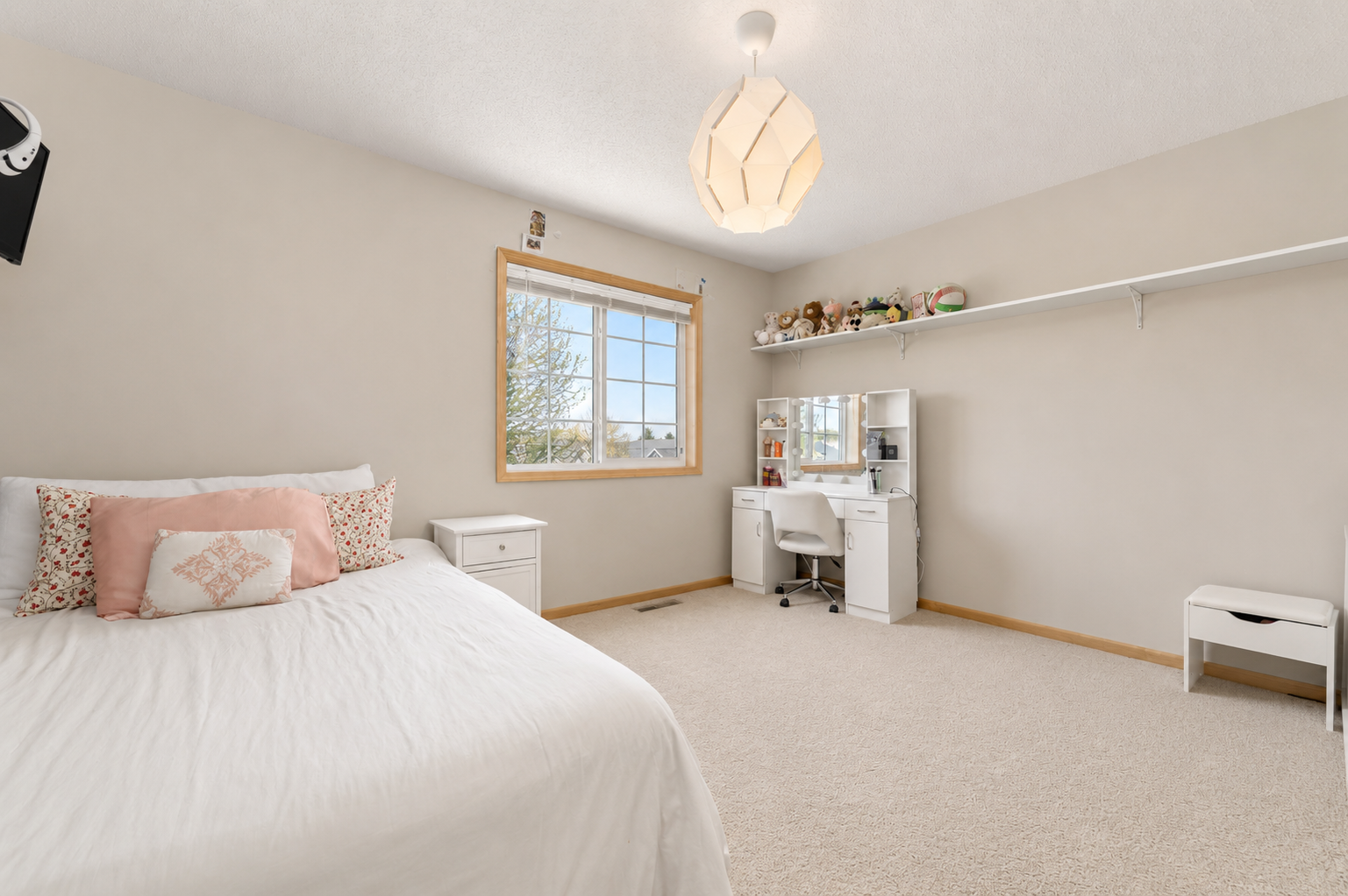 View of Residential at 924 Ivy Hills Road, Belle Plaine MN 56011, Belle Plaine (28 of 42) - Mike Wilen | Minnesota Team Real Estate
