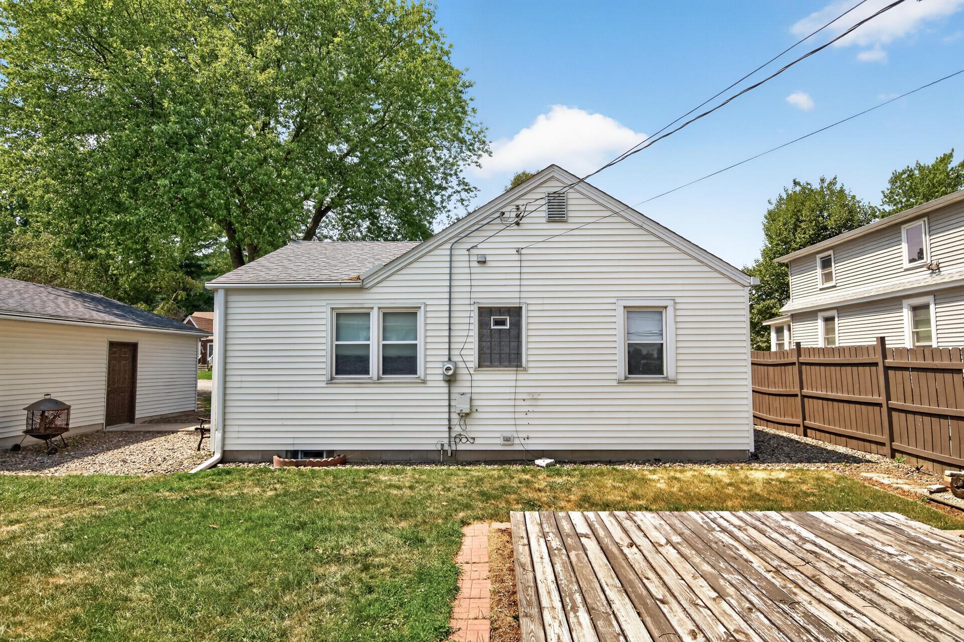 View of Residential at 213 14th Avenue, South Saint Paul MN 55075, South Saint Paul (24 of 26) - Mike Wilen | Minnesota Team Real Estate