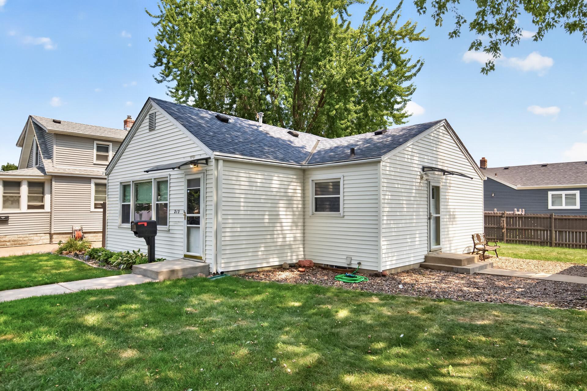 View of Residential at 213 14th Avenue, South Saint Paul MN 55075, South Saint Paul (2 of 26) - Mike Wilen | Minnesota Team Real Estate