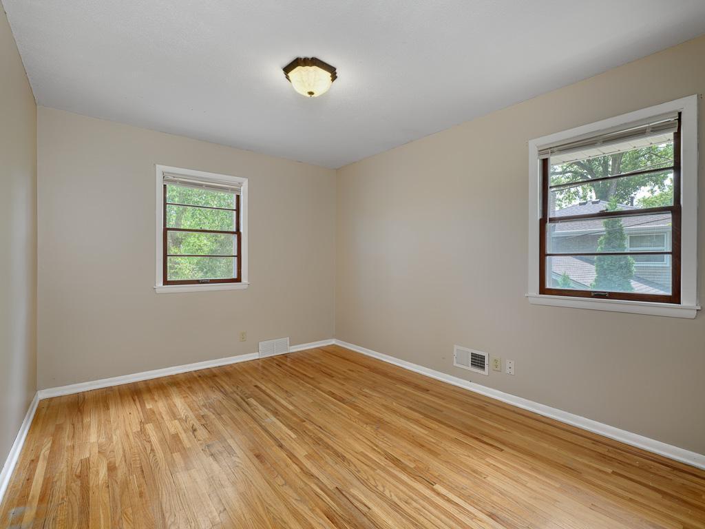View of Residential at 3549 Ensign Avenue, New Hope MN 55427, New Hope (13 of 18) - Mike Wilen | Minnesota Team Real Estate