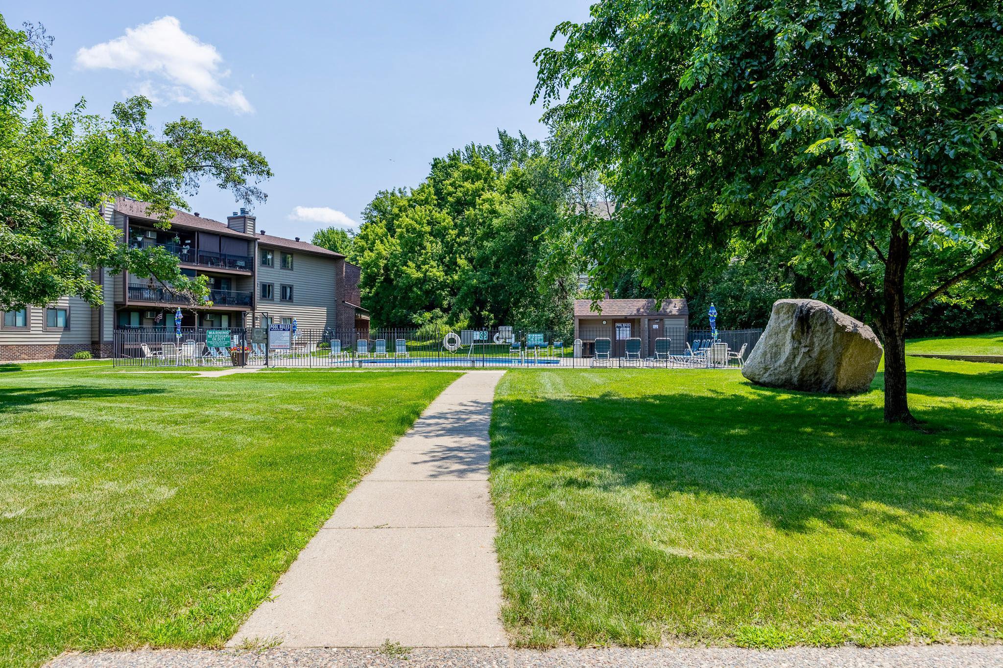 View of Residential at 7501 101st Street #206, Bloomington MN 55438, Bloomington (48 of 51) - Mike Wilen | Minnesota Team Real Estate