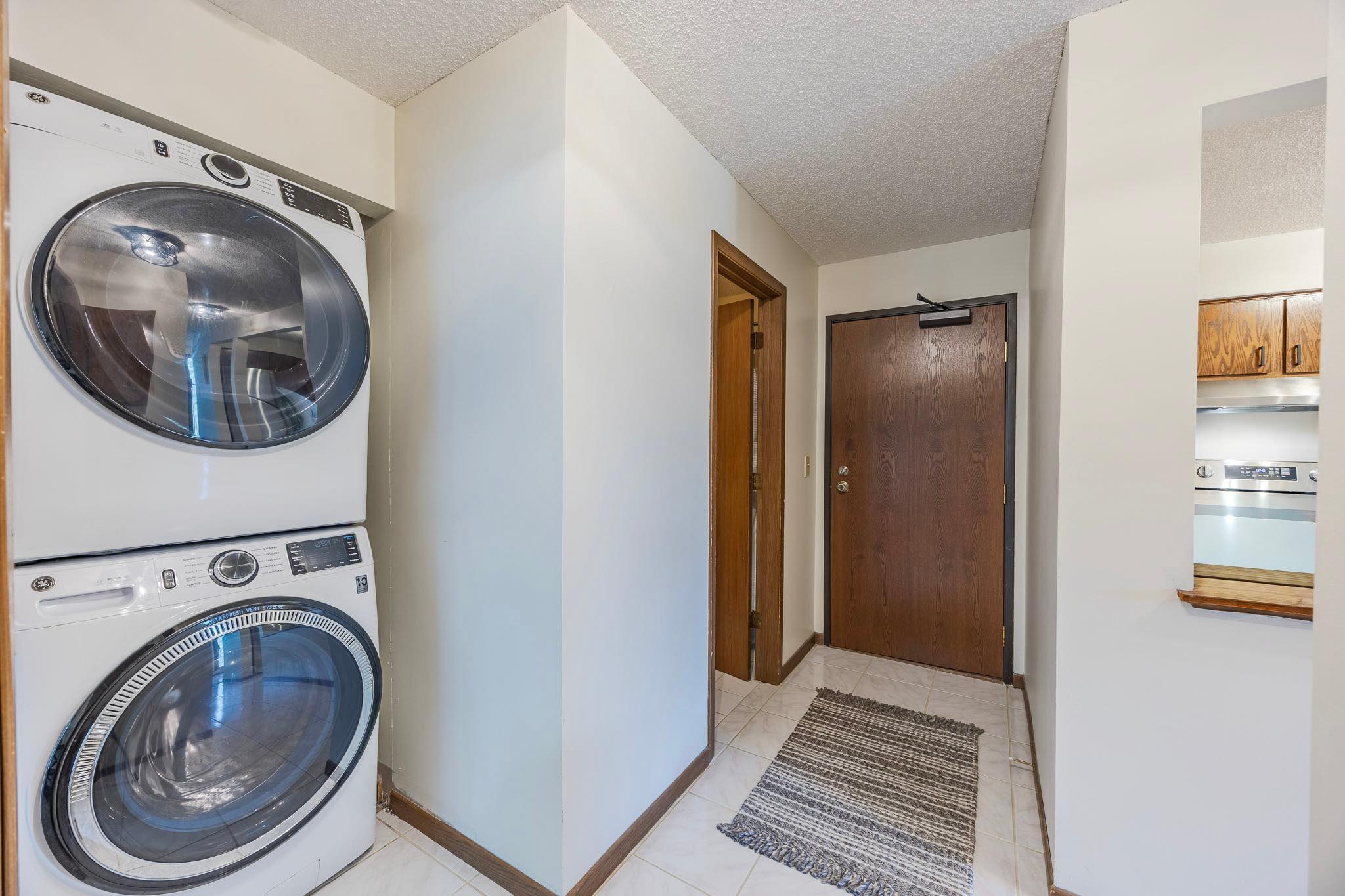 View of Residential at 7501 101st Street #206, Bloomington MN 55438, Bloomington (4 of 51) - Mike Wilen | Minnesota Team Real Estate