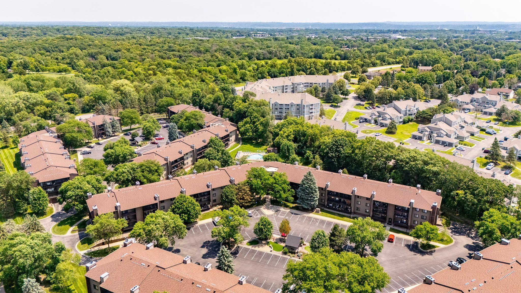 View of Residential at 7501 101st Street #206, Bloomington MN 55438, Bloomington (46 of 51) - Mike Wilen | Minnesota Team Real Estate