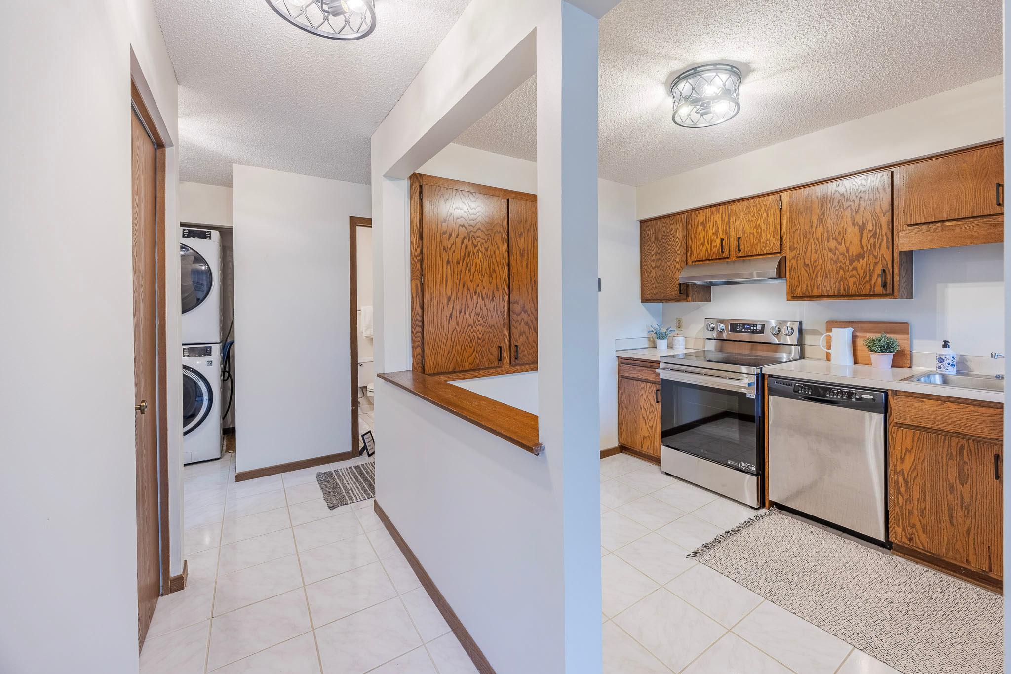 View of Residential at 7501 101st Street #206, Bloomington MN 55438, Bloomington (7 of 51) - Mike Wilen | Minnesota Team Real Estate