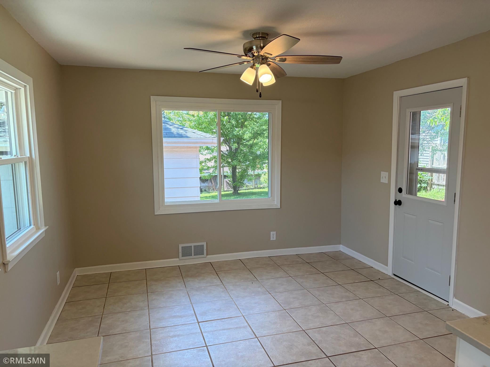 View of Residential at 1644 Nevada Avenue, Saint Louis Park MN 55426, Saint Louis Park (10 of 17) - Mike Wilen | Minnesota Team Real Estate