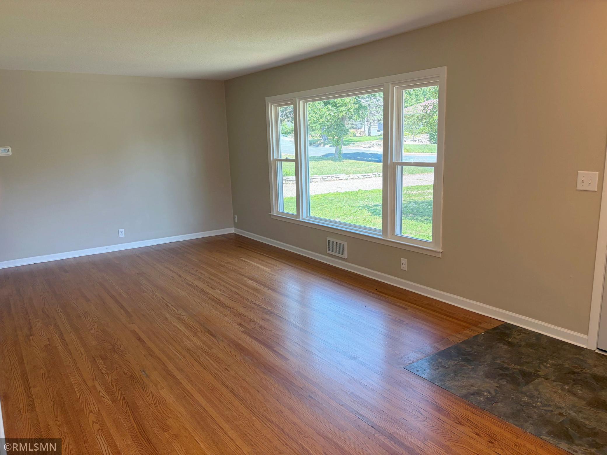 View of Residential at 1644 Nevada Avenue, Saint Louis Park MN 55426, Saint Louis Park (3 of 17) - Mike Wilen | Minnesota Team Real Estate