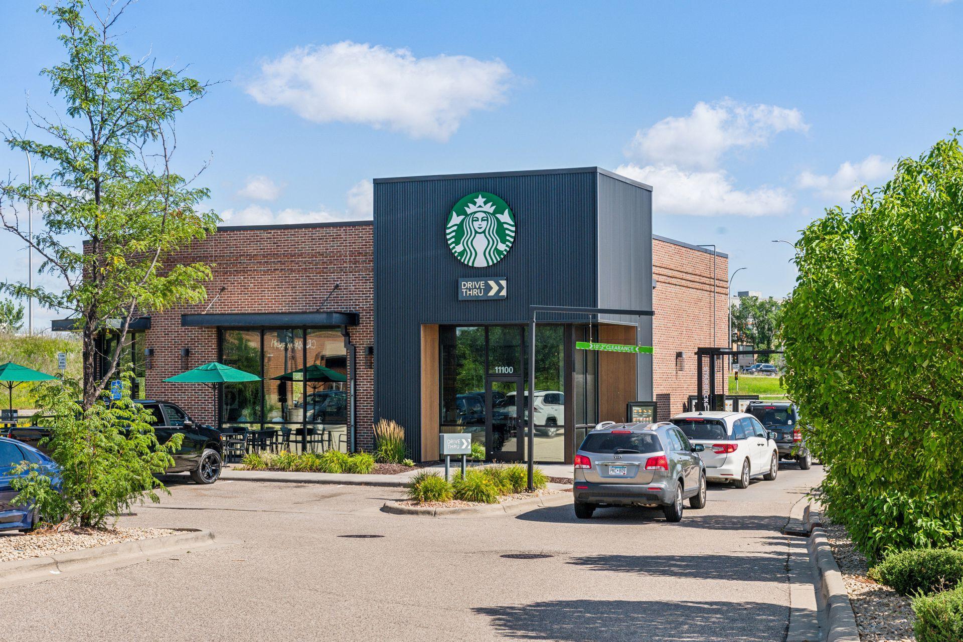 View of Residential at 6085 Rowland Road #207, Minnetonka MN 55343, Minnetonka (34 of 34) - Mike Wilen | Minnesota Team Real Estate