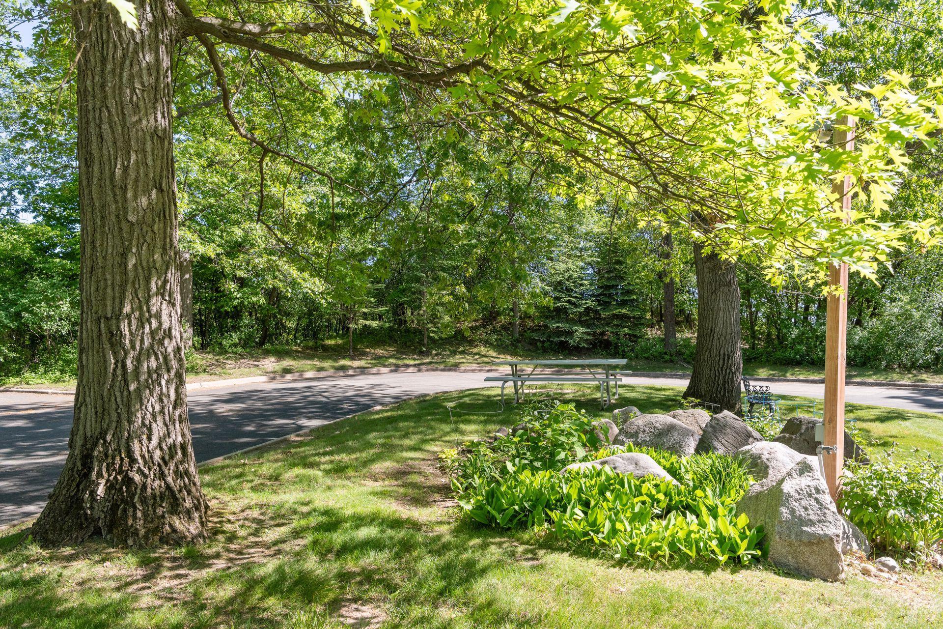 View of Residential at 6085 Rowland Road #207, Minnetonka MN 55343, Minnetonka (27 of 34) - Mike Wilen | Minnesota Team Real Estate