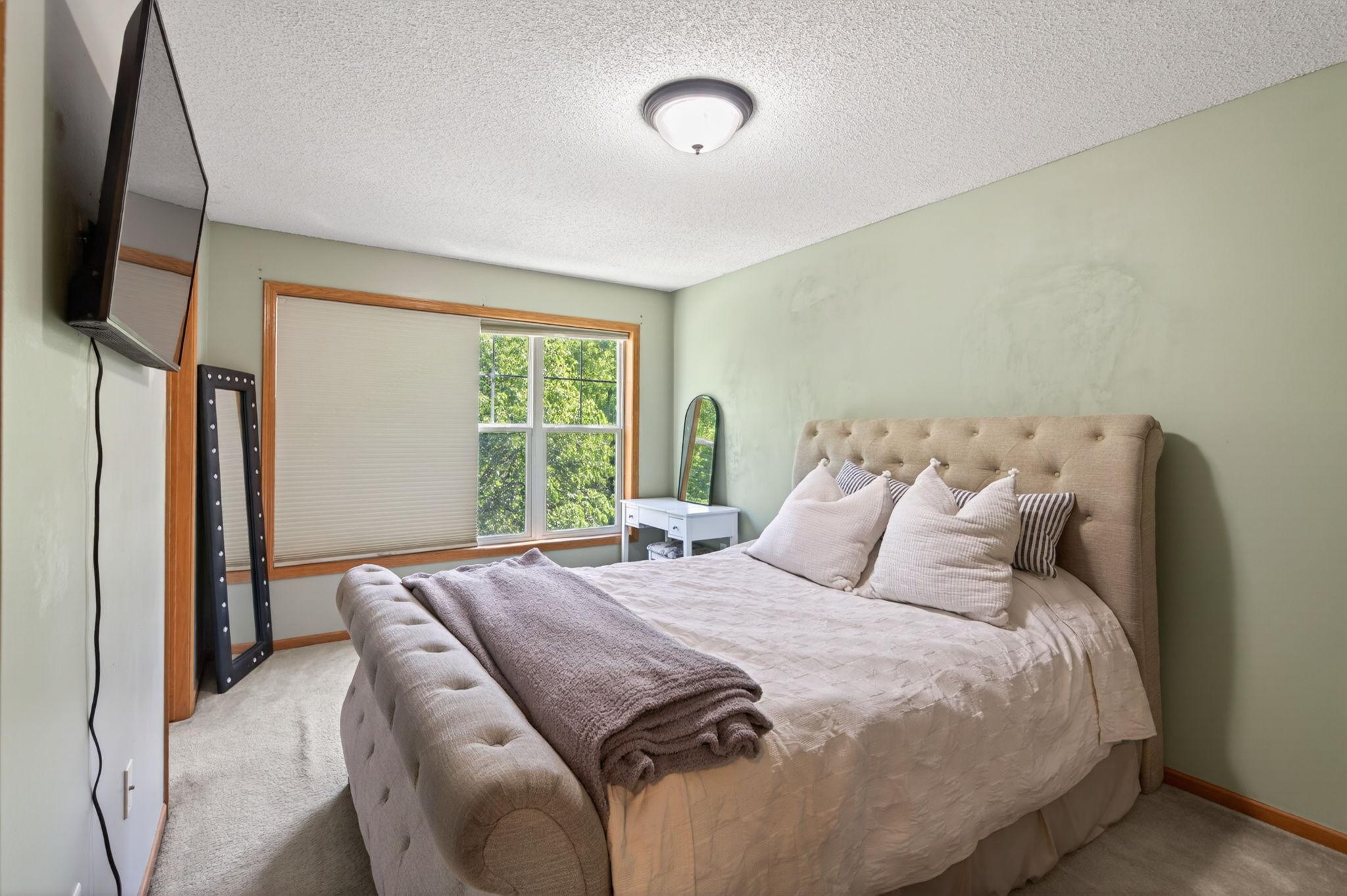 View of Residential at 1451 Magnolia Avenue, Saint Paul MN 55106, Saint Paul (12 of 23) - Mike Wilen | Minnesota Team Real Estate