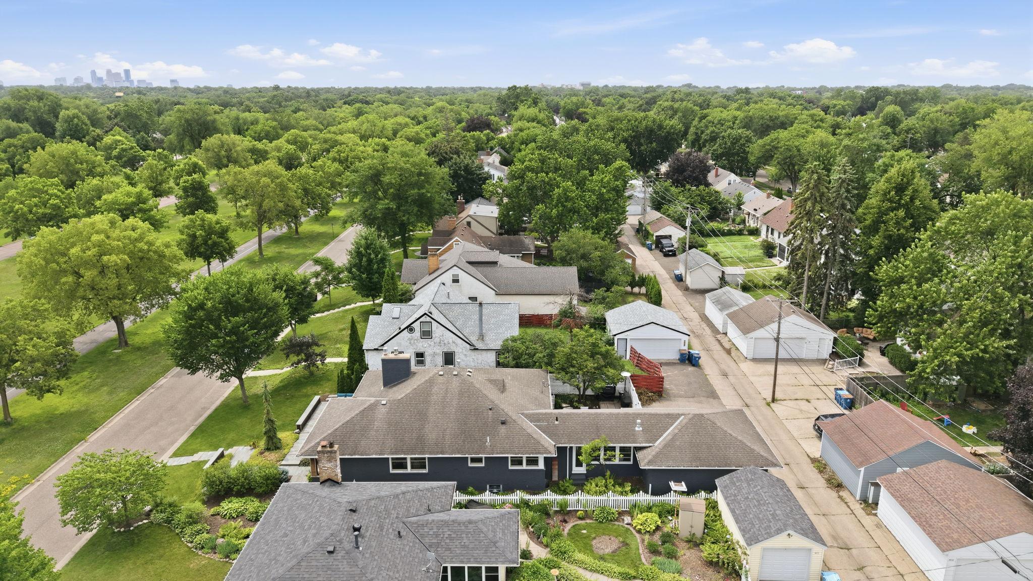 View of Residential at 4429 York Avenue, Robbinsdale MN 55422, Robbinsdale (5 of 28) - Mike Wilen | Minnesota Team Real Estate