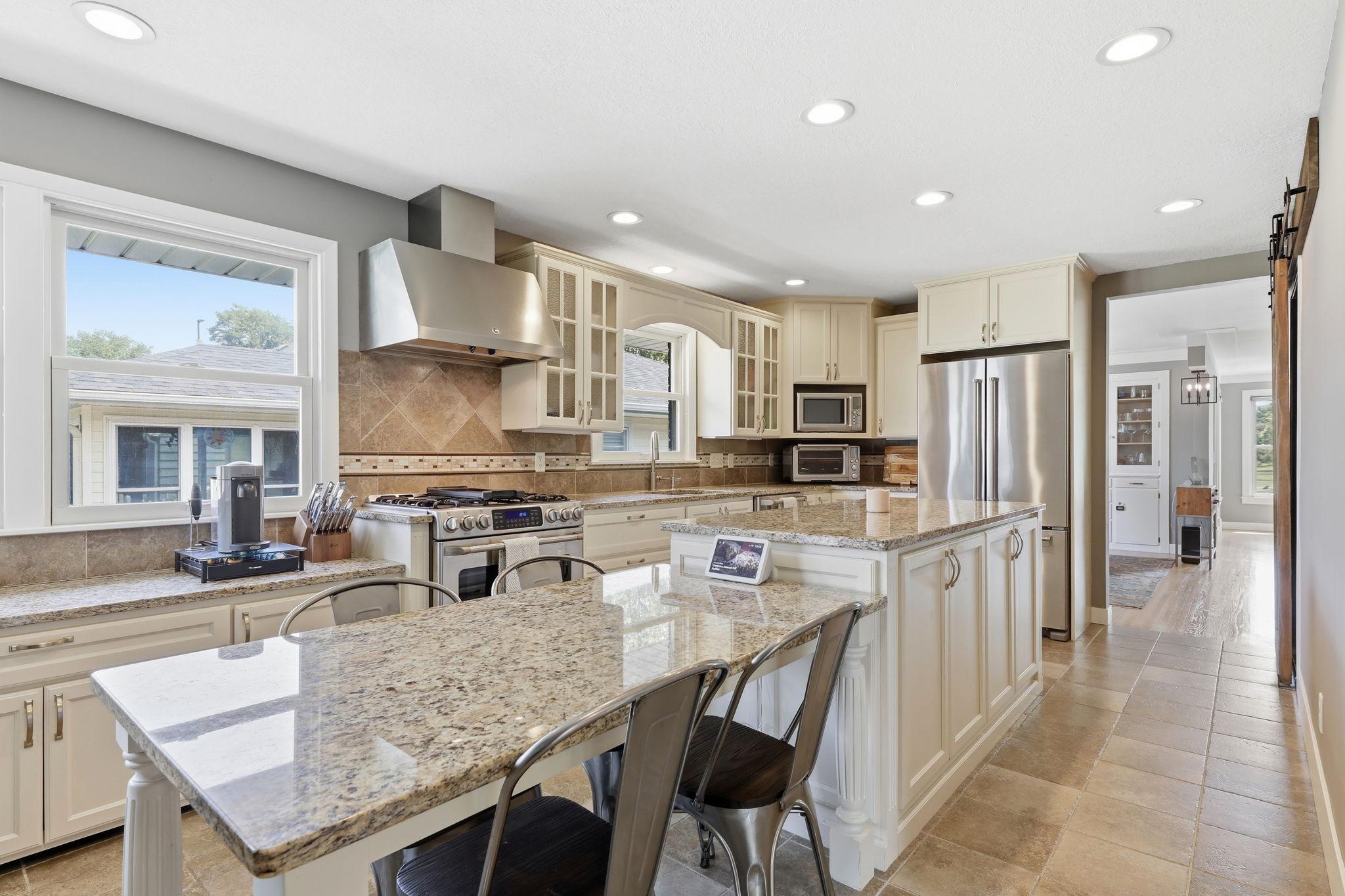 View of Residential at 4429 York Avenue, Robbinsdale MN 55422, Robbinsdale (17 of 28) - Mike Wilen | Minnesota Team Real Estate