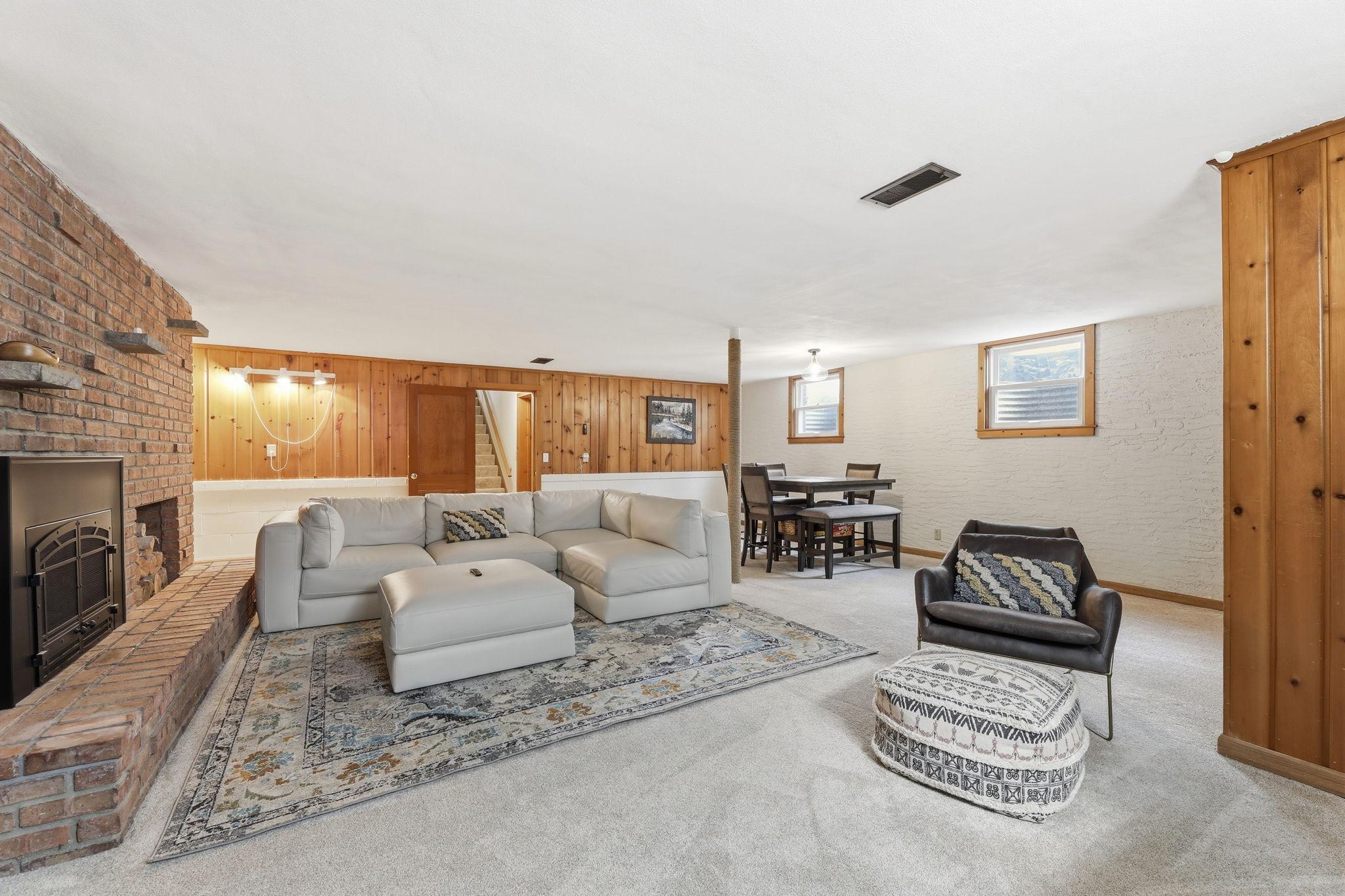 View of Residential at 4429 York Avenue, Robbinsdale MN 55422, Robbinsdale (24 of 28) - Mike Wilen | Minnesota Team Real Estate