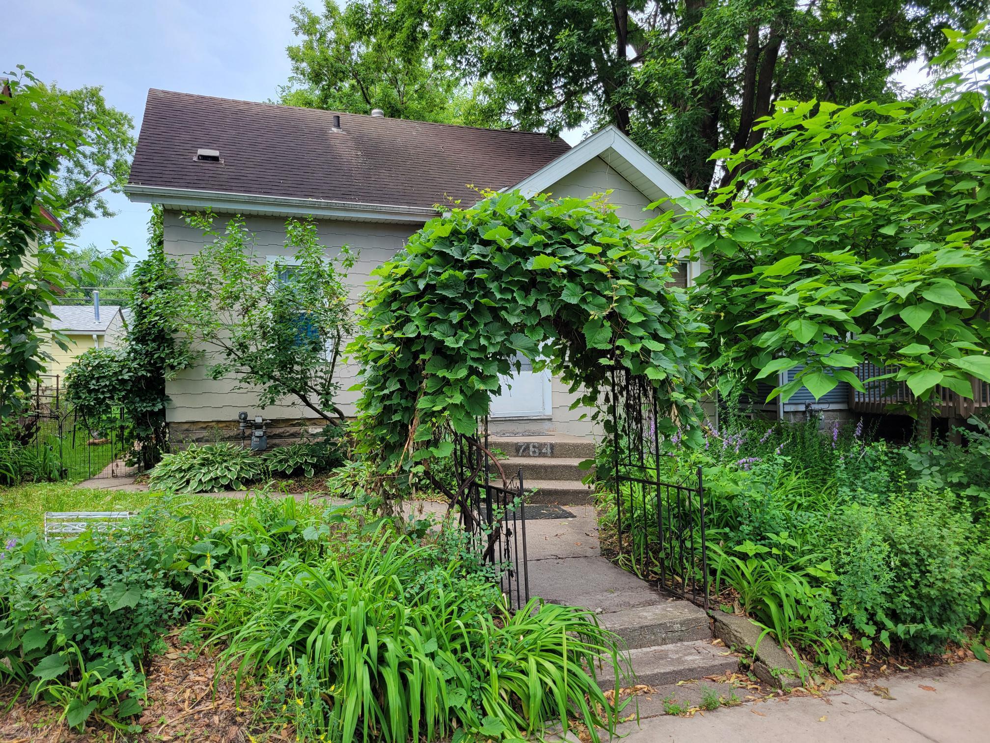 View of Residential at 764 Fuller Avenue, Saint Paul MN 55104, Saint Paul - Mike Wilen | Minnesota Team Real Estate