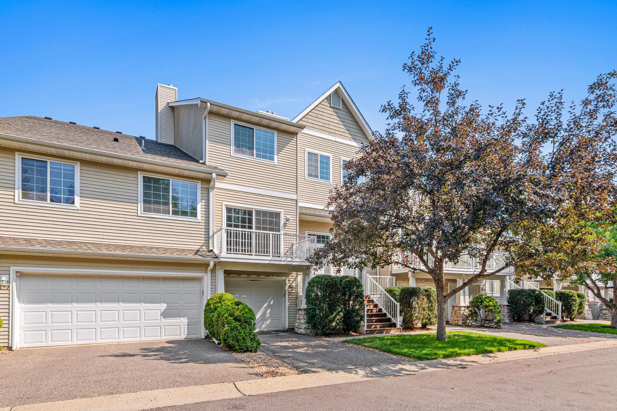 View of Residential at 652 Willoughby Way, Minnetonka MN 55305, Minnetonka (3 of 16) - Mike Wilen | Minnesota Team Real Estate