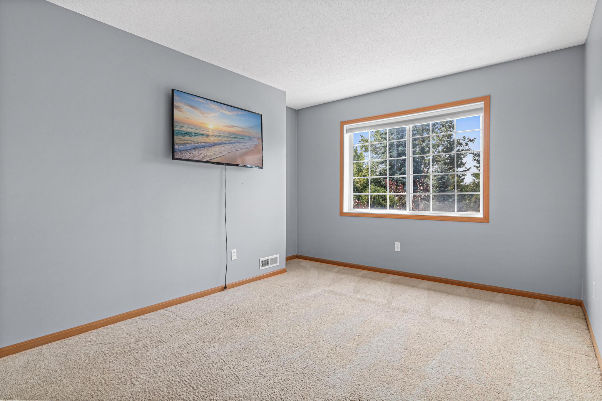 View of Residential at 652 Willoughby Way, Minnetonka MN 55305, Minnetonka (14 of 16) - Mike Wilen | Minnesota Team Real Estate