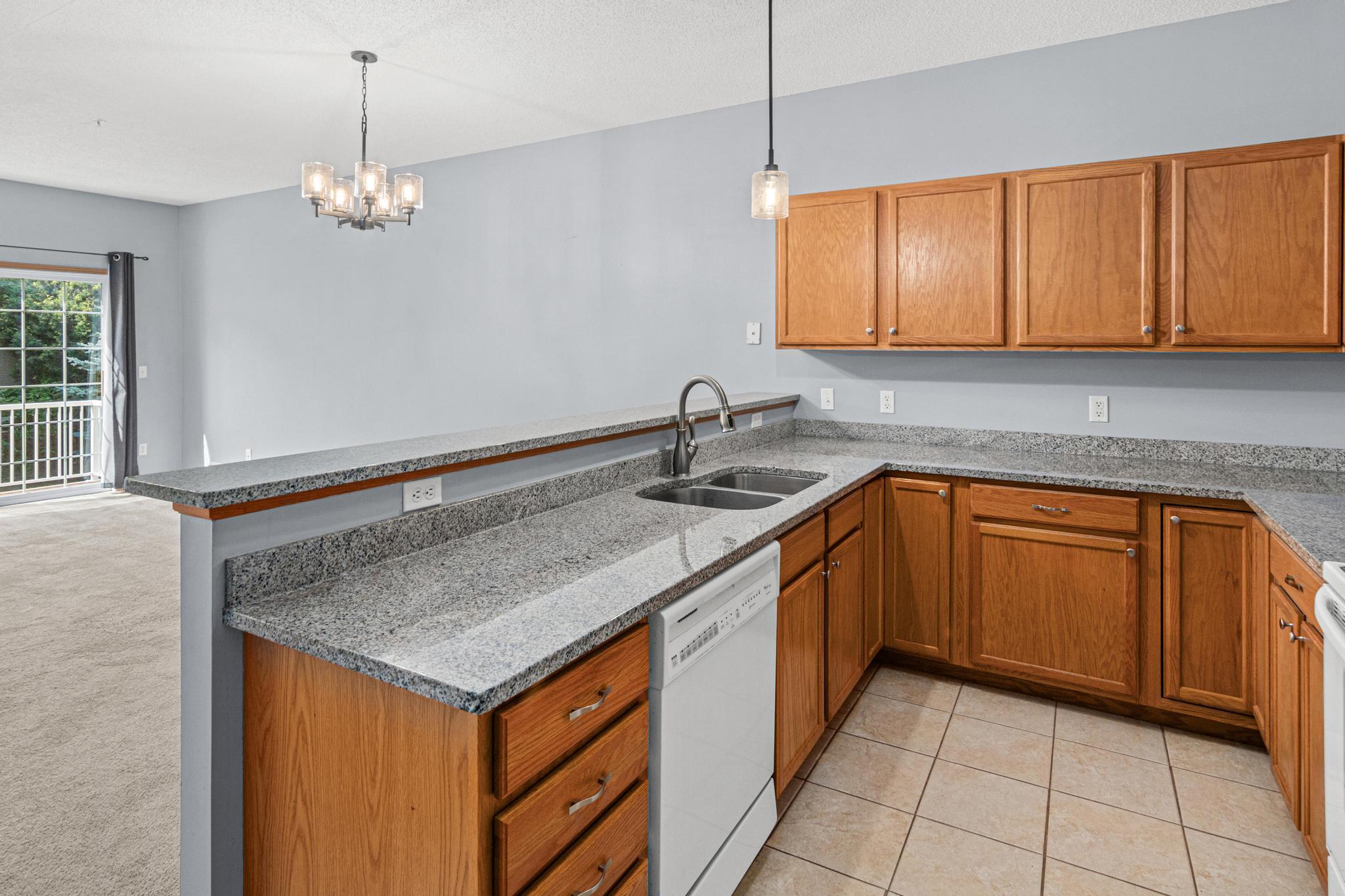 View of Residential at 652 Willoughby Way, Minnetonka MN 55305, Minnetonka (9 of 16) - Mike Wilen | Minnesota Team Real Estate
