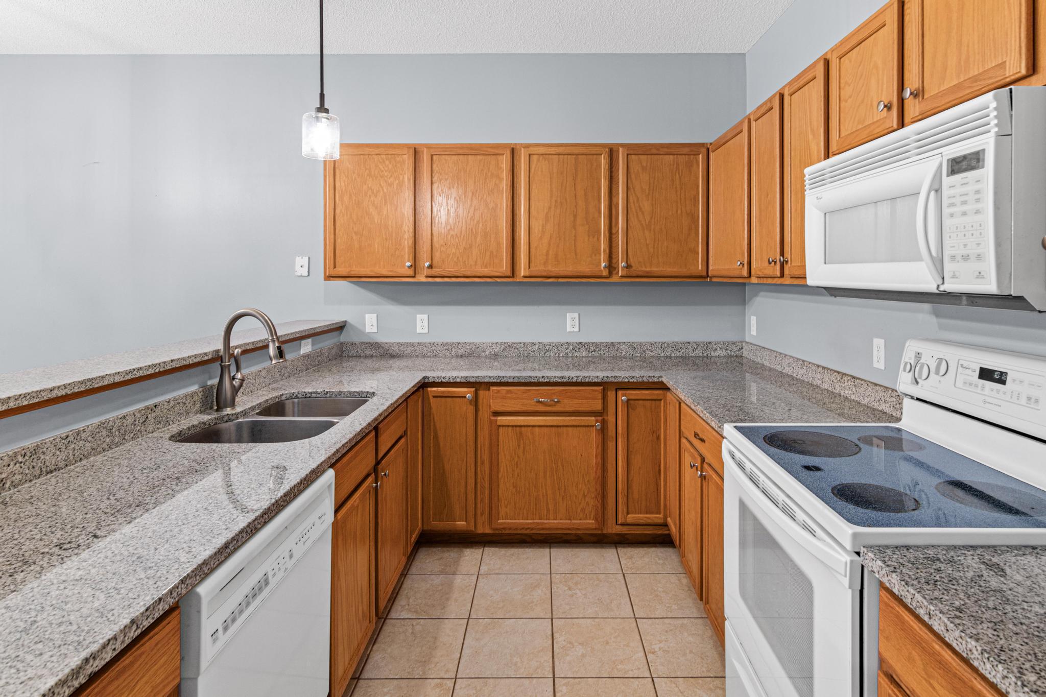View of Residential at 652 Willoughby Way, Minnetonka MN 55305, Minnetonka (10 of 16) - Mike Wilen | Minnesota Team Real Estate