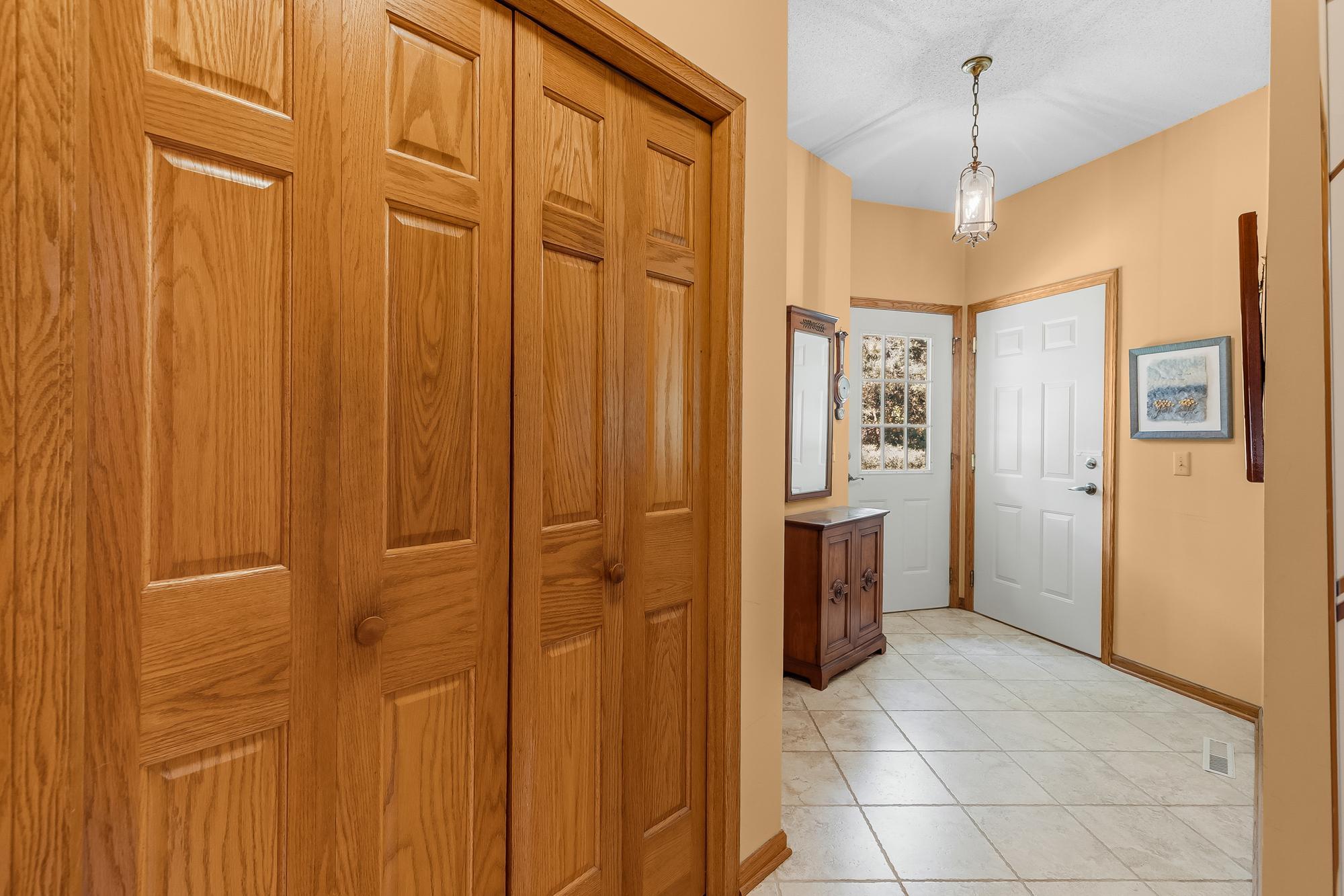 View of Residential at 655 Evergreen Circle, Shoreview MN 55126, Shoreview (30 of 60) - Mike Wilen | Minnesota Team Real Estate