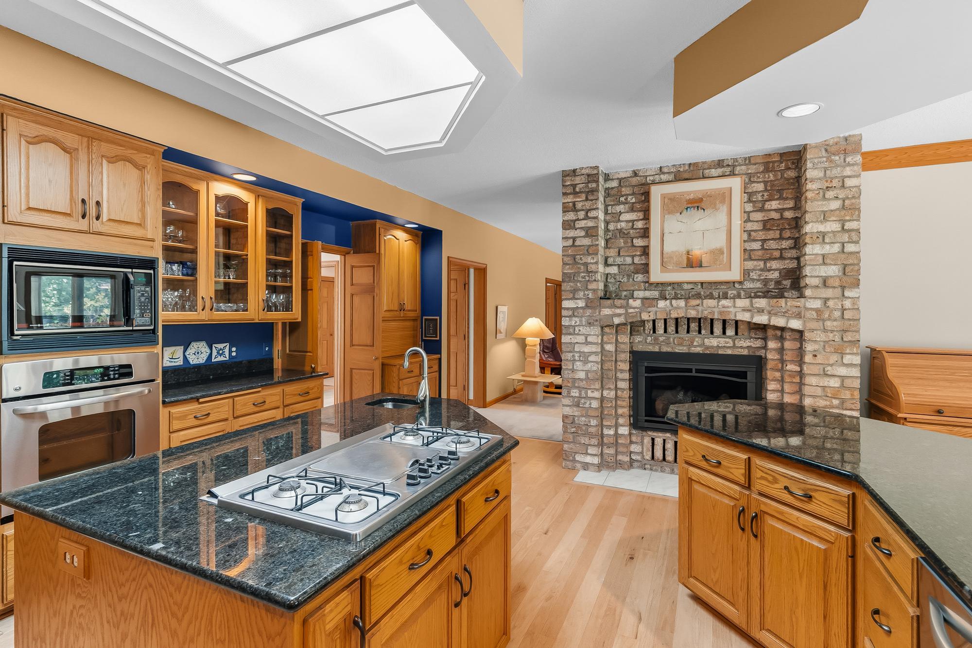 View of Residential at 655 Evergreen Circle, Shoreview MN 55126, Shoreview (10 of 60) - Mike Wilen | Minnesota Team Real Estate