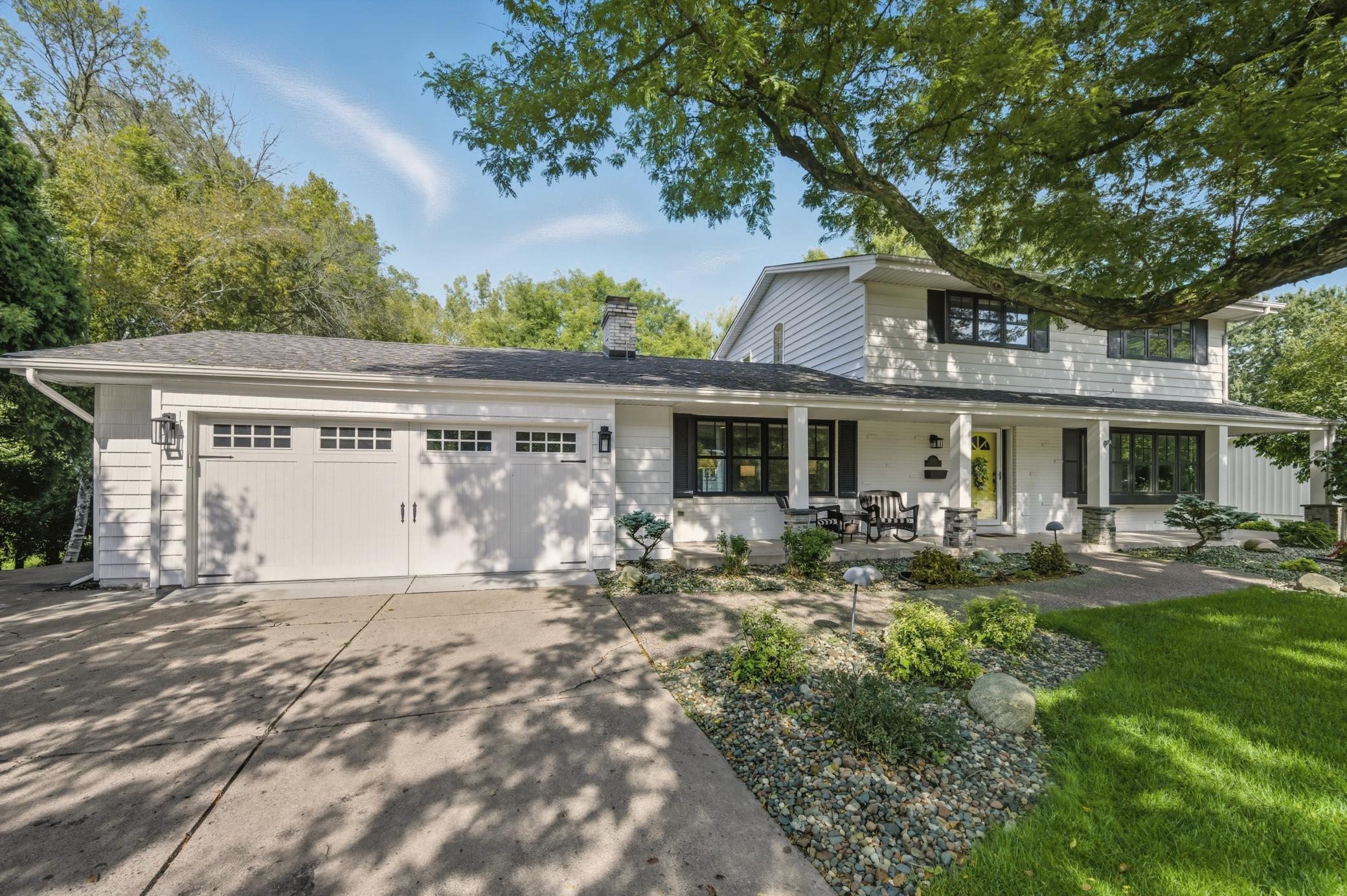 View of Residential at 5512 Hillside Court, Edina MN 55439, Edina (101 of 106) - Mike Wilen | Minnesota Team Real Estate