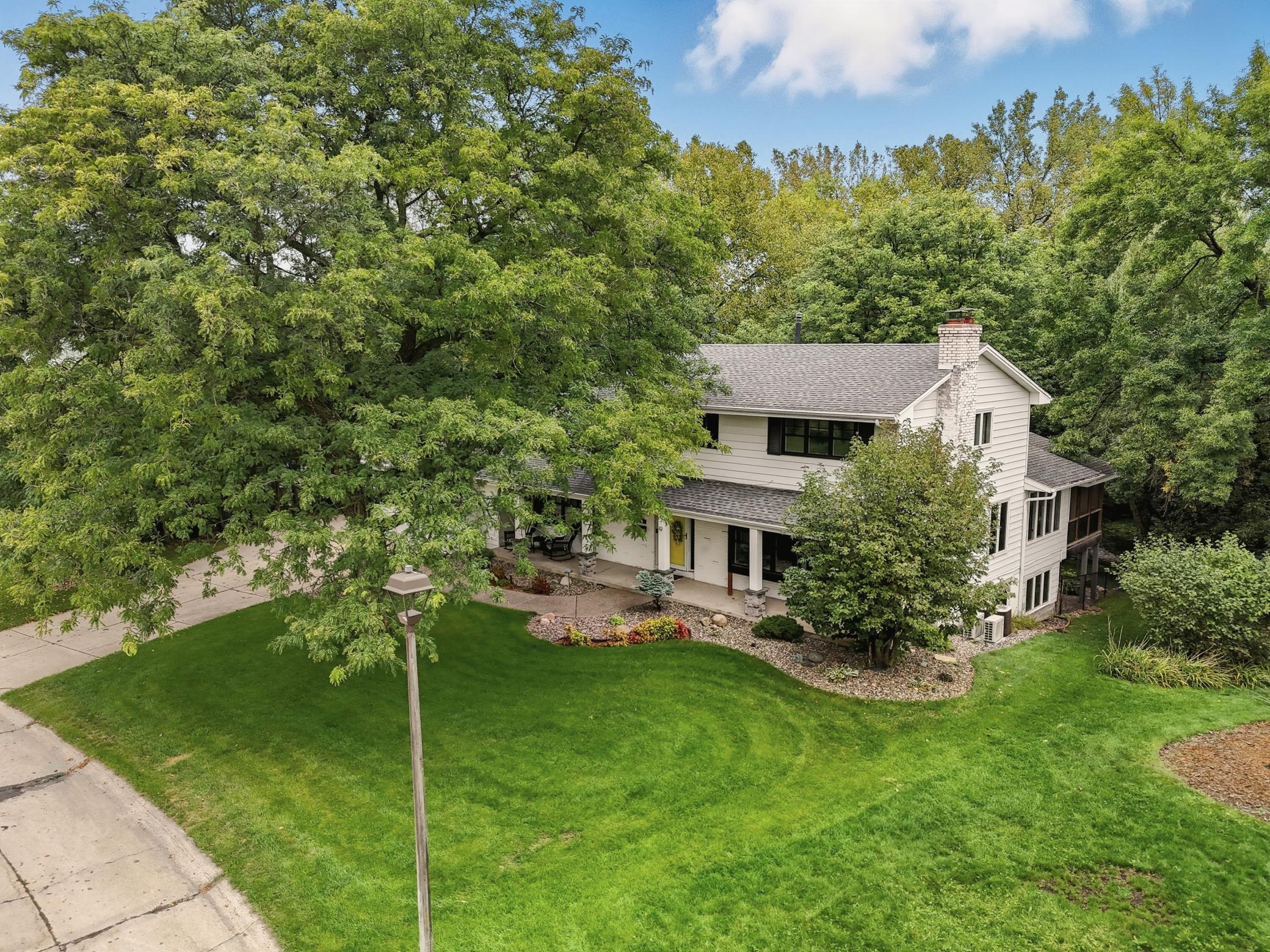 View of Residential at 5512 Hillside Court, Edina MN 55439, Edina (102 of 106) - Mike Wilen | Minnesota Team Real Estate