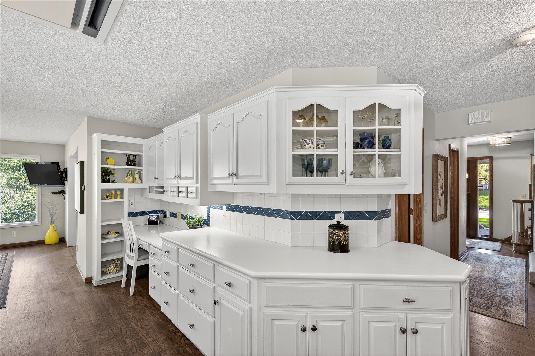 View of Residential at 5512 Hillside Court, Edina MN 55439, Edina (39 of 106) - Mike Wilen | Minnesota Team Real Estate