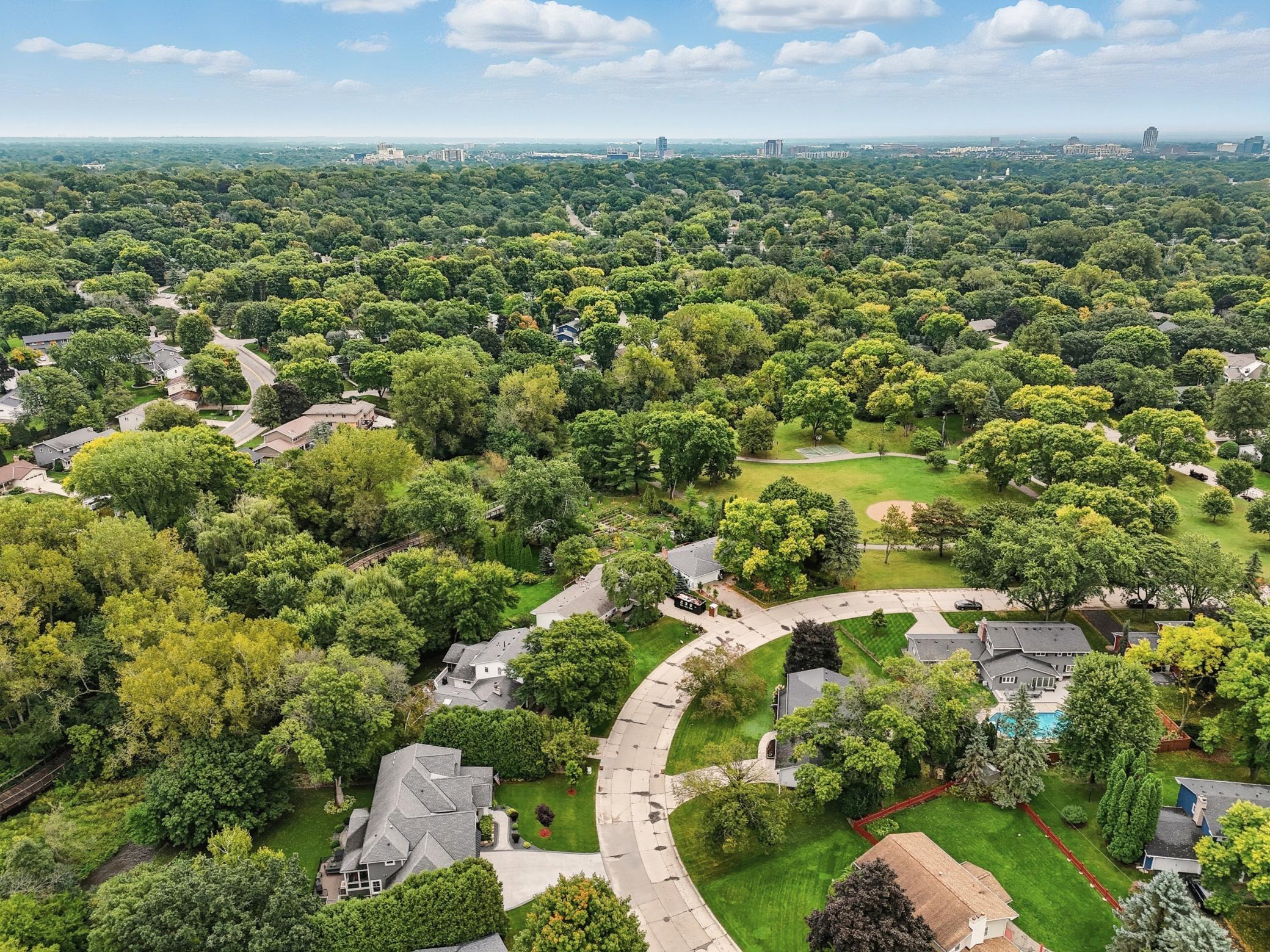 View of Residential at 5512 Hillside Court, Edina MN 55439, Edina (97 of 106) - Mike Wilen | Minnesota Team Real Estate