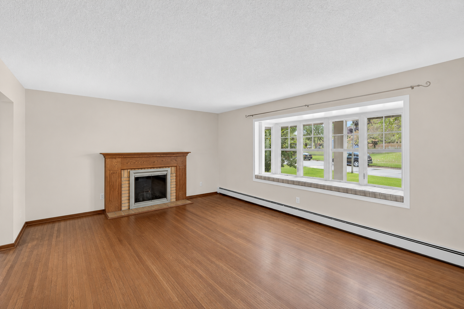 View of Residential at 5512 Hillside Court, Edina MN 55439, Edina (22 of 106) - Mike Wilen | Minnesota Team Real Estate