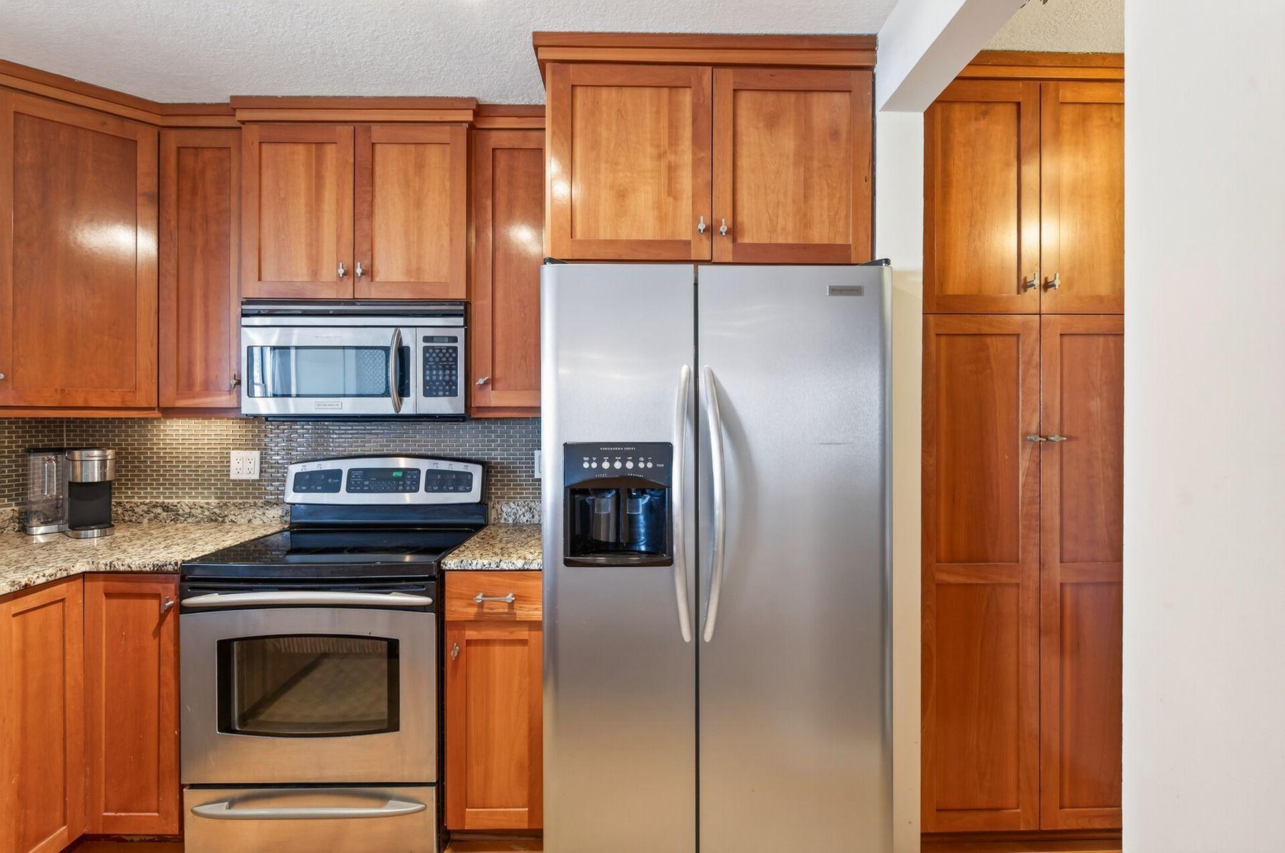 View of Residential at 401 1st Street #1023, Minneapolis MN 55401, Minneapolis (12 of 43) - Mike Wilen | Minnesota Team Real Estate