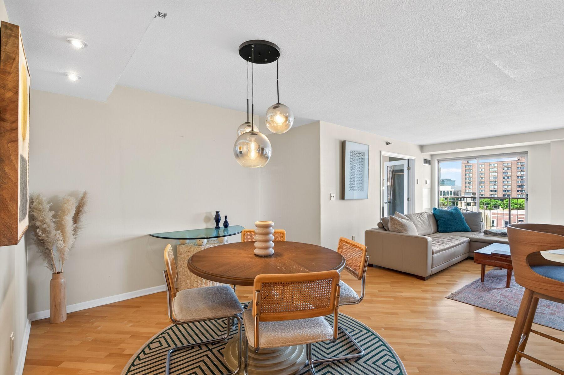 View of Residential at 401 1st Street #1023, Minneapolis MN 55401, Minneapolis (6 of 43) - Mike Wilen | Minnesota Team Real Estate
