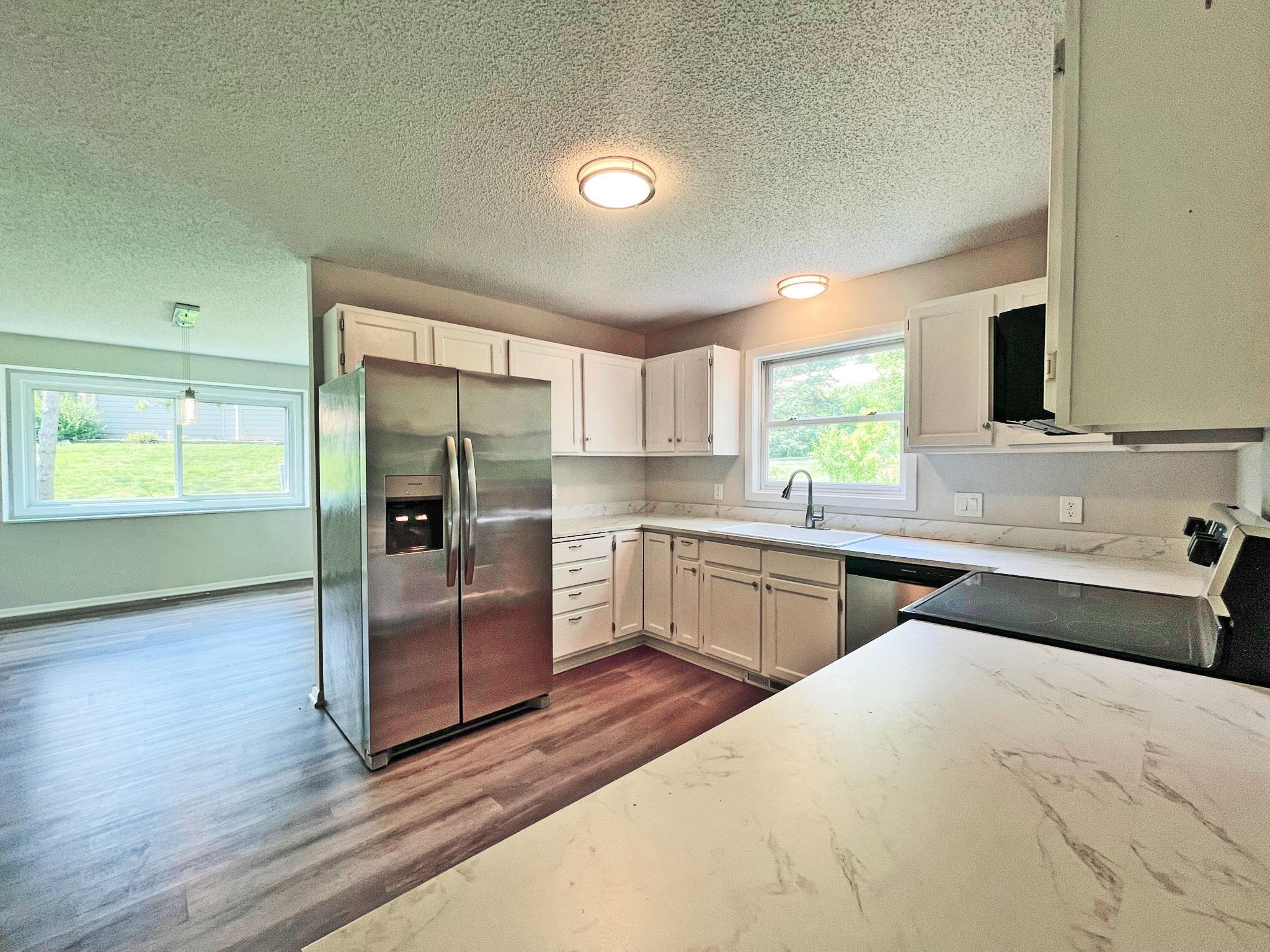 View of Residential at 7887 Grinnell Way, Lakeville MN 55044, Lakeville (6 of 27) - Mike Wilen | Minnesota Team Real Estate