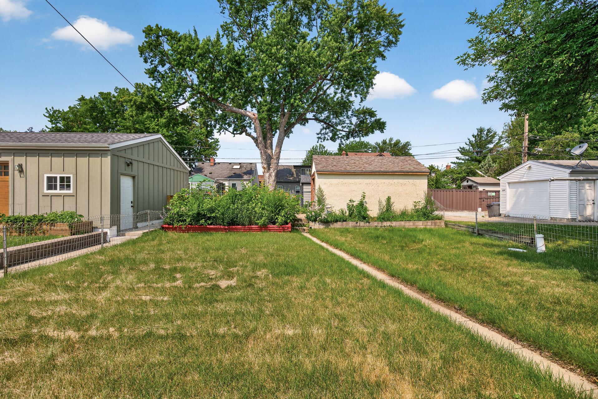 View of Residential at 5332 14th Avenue, Minneapolis MN 55417, Minneapolis (21 of 28) - Mike Wilen | Minnesota Team Real Estate