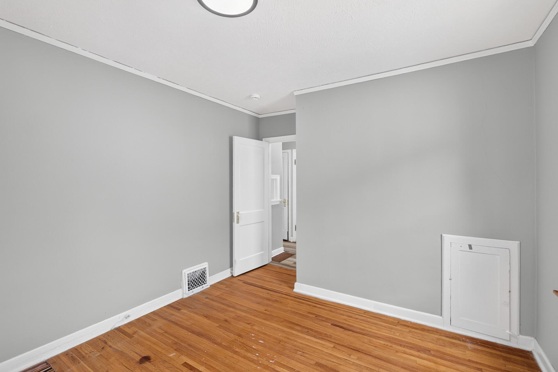 View of Residential at 5332 14th Avenue, Minneapolis MN 55417, Minneapolis (14 of 28) - Mike Wilen | Minnesota Team Real Estate