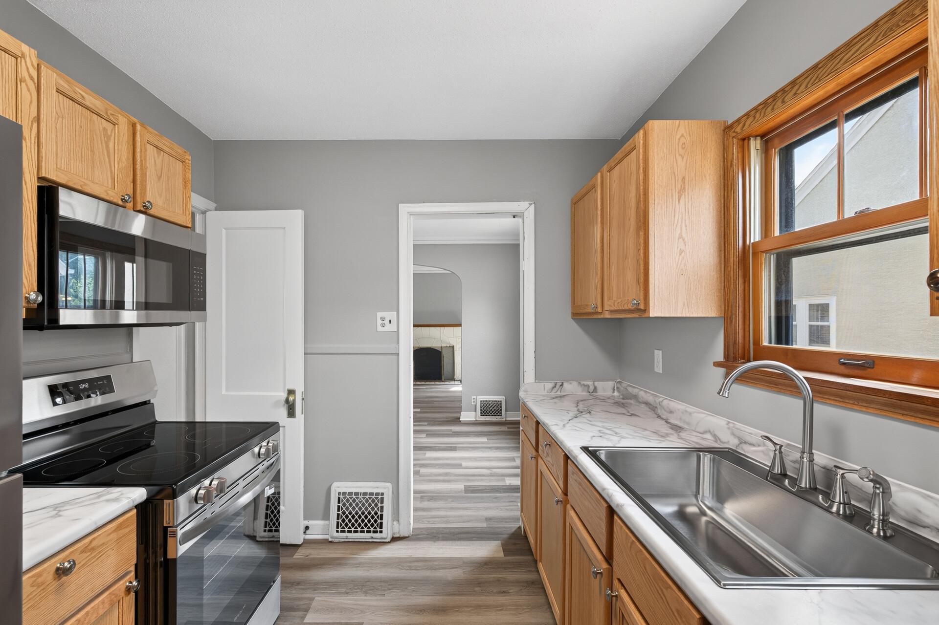 View of Residential at 5332 14th Avenue, Minneapolis MN 55417, Minneapolis (11 of 28) - Mike Wilen | Minnesota Team Real Estate
