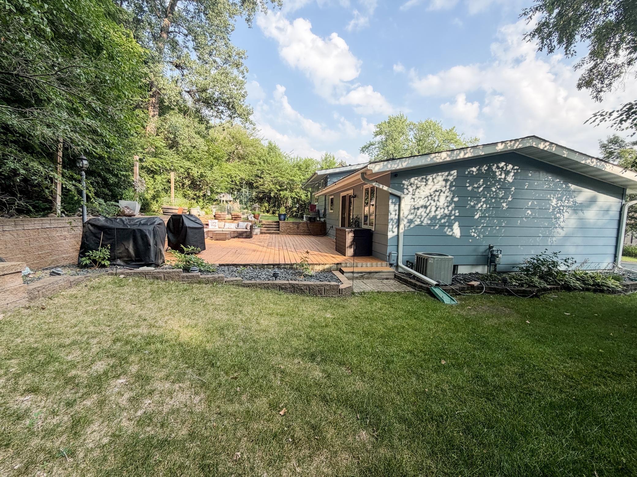 View of Residential at 1516 Maywood Drive, South Saint Paul MN 55075, South Saint Paul (25 of 25) - Mike Wilen | Minnesota Team Real Estate