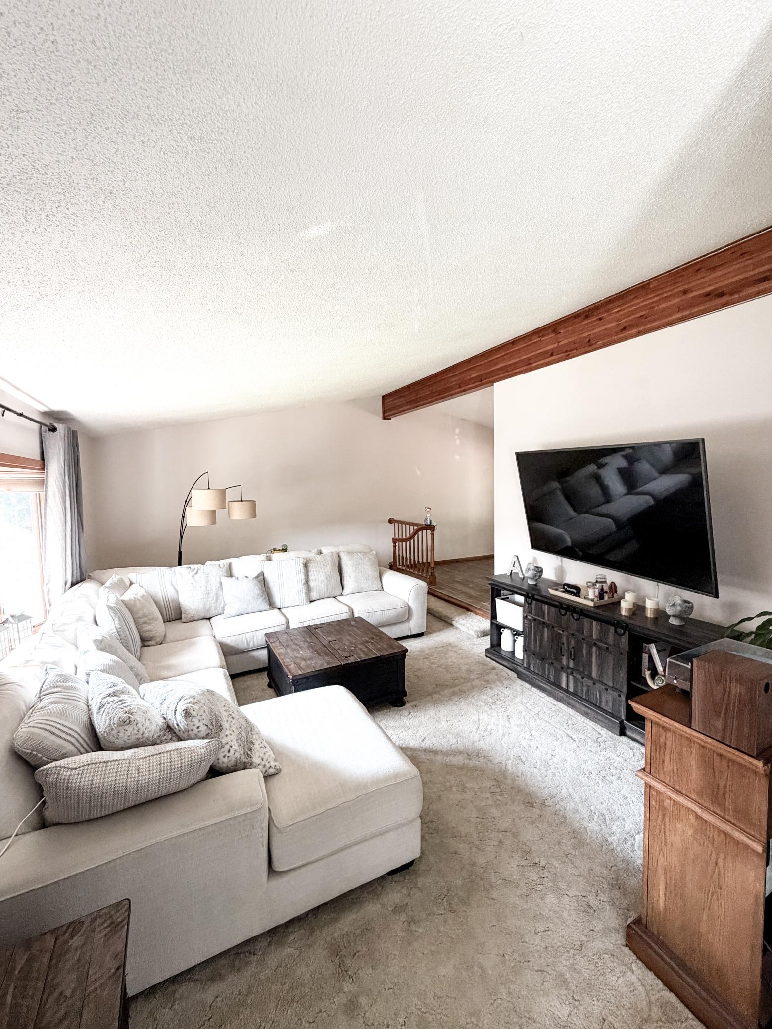 View of Residential at 1516 Maywood Drive, South Saint Paul MN 55075, South Saint Paul (3 of 25) - Mike Wilen | Minnesota Team Real Estate