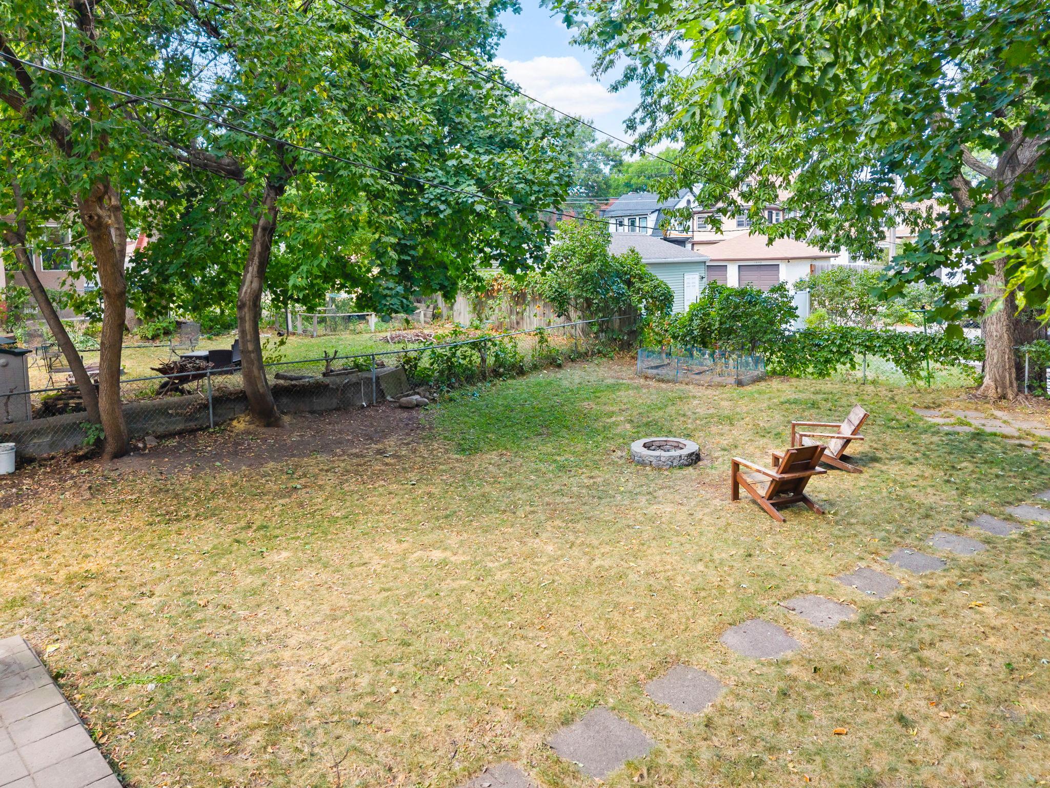 View of Residential at 1047 Dayton Avenue, Saint Paul MN 55104, Saint Paul (41 of 49) - Mike Wilen | Minnesota Team Real Estate