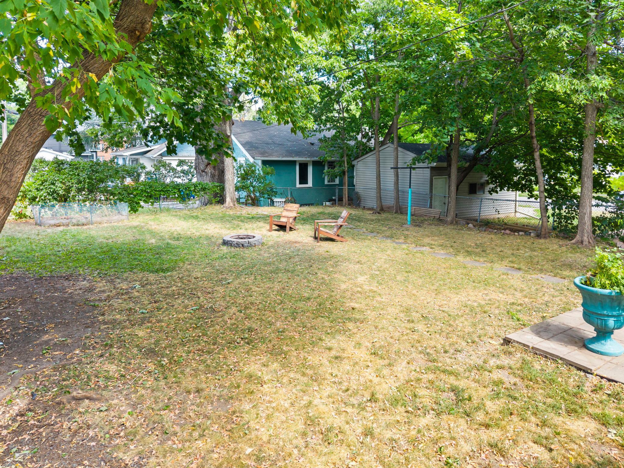 View of Residential at 1047 Dayton Avenue, Saint Paul MN 55104, Saint Paul (40 of 49) - Mike Wilen | Minnesota Team Real Estate