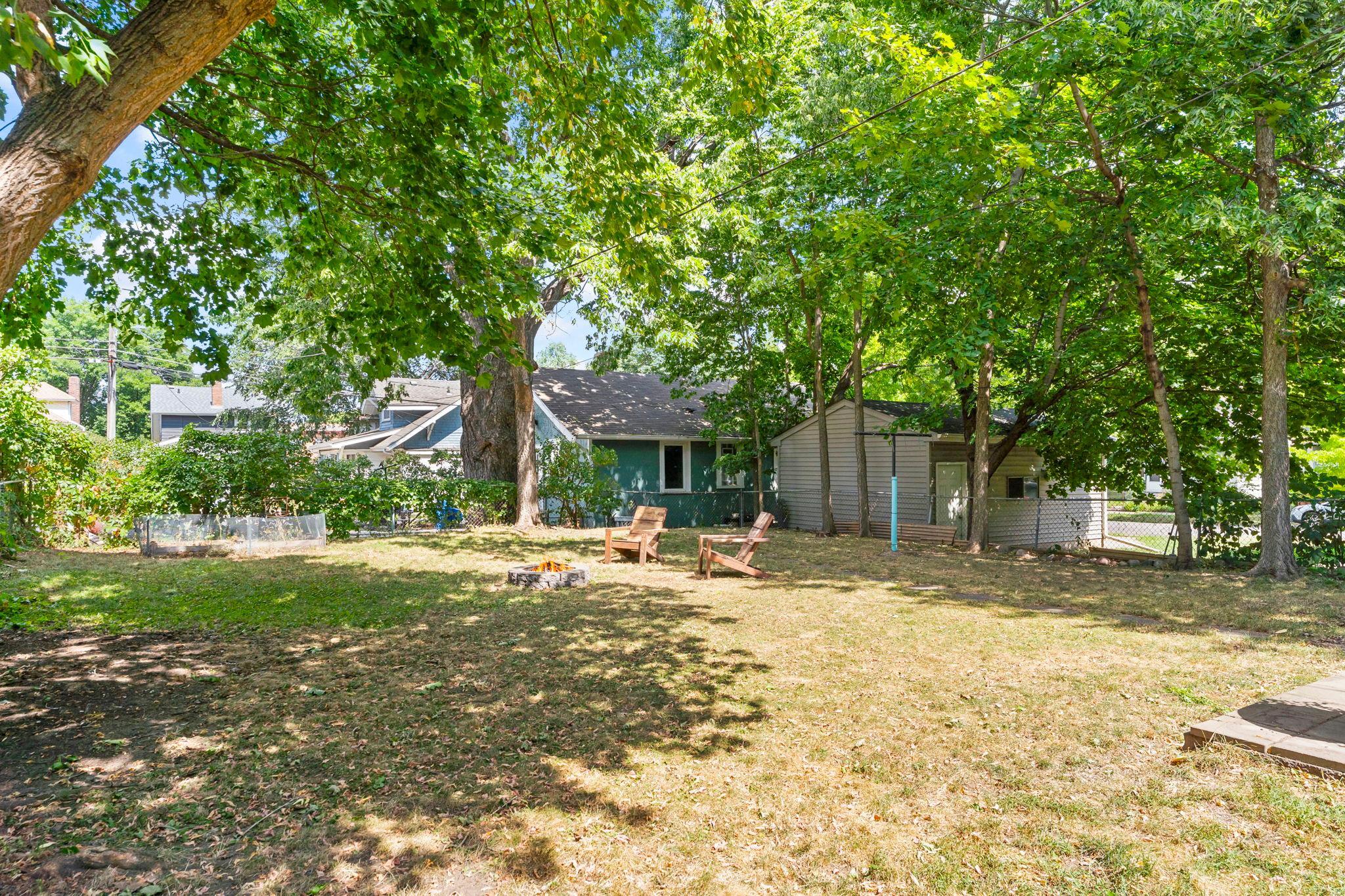 View of Residential at 1047 Dayton Avenue, Saint Paul MN 55104, Saint Paul (30 of 49) - Mike Wilen | Minnesota Team Real Estate