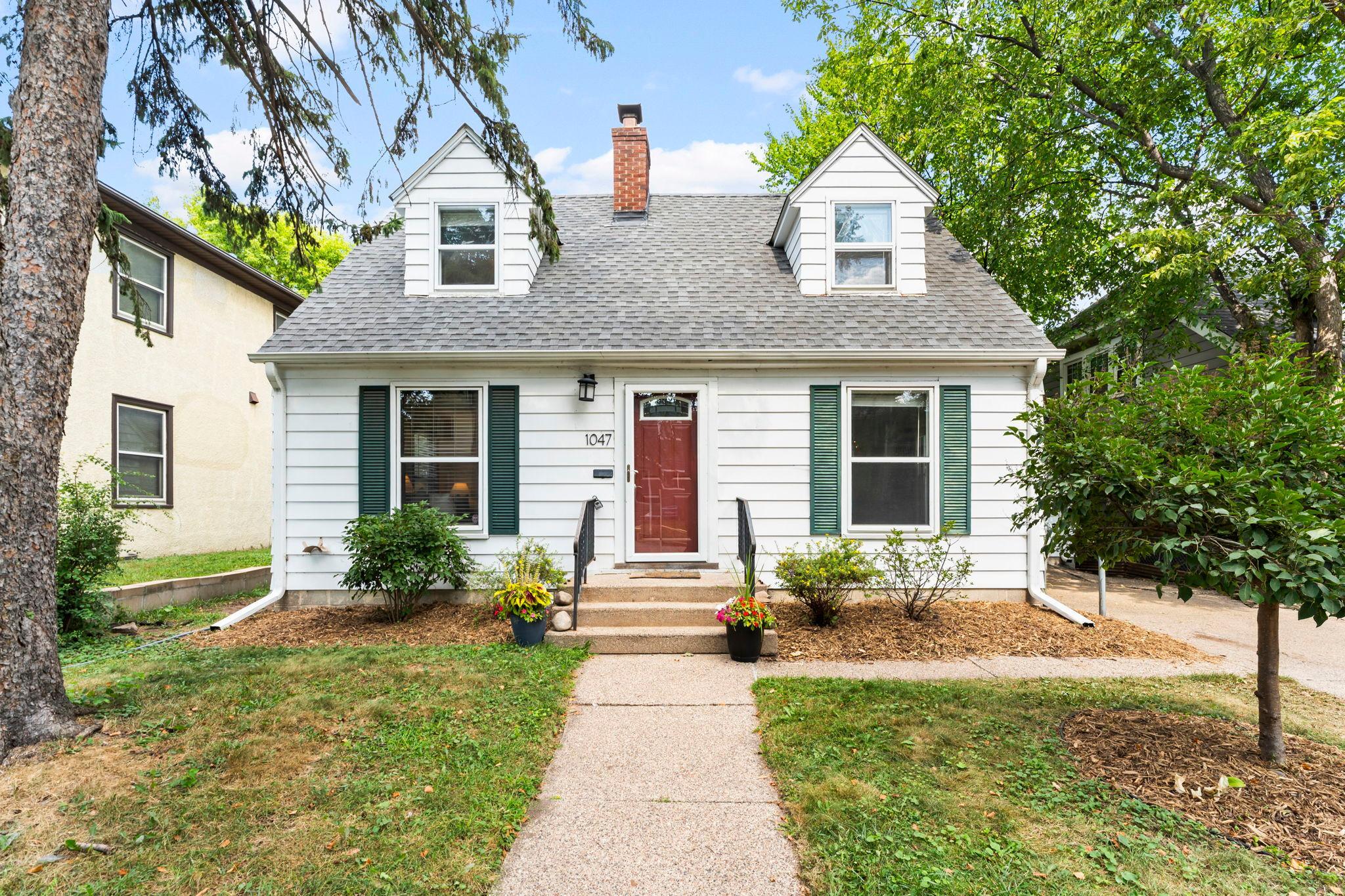 View of Single Family at 1047 Dayton Avenue, Saint Paul - Mike Wilen | Minnesota Team Real Estate