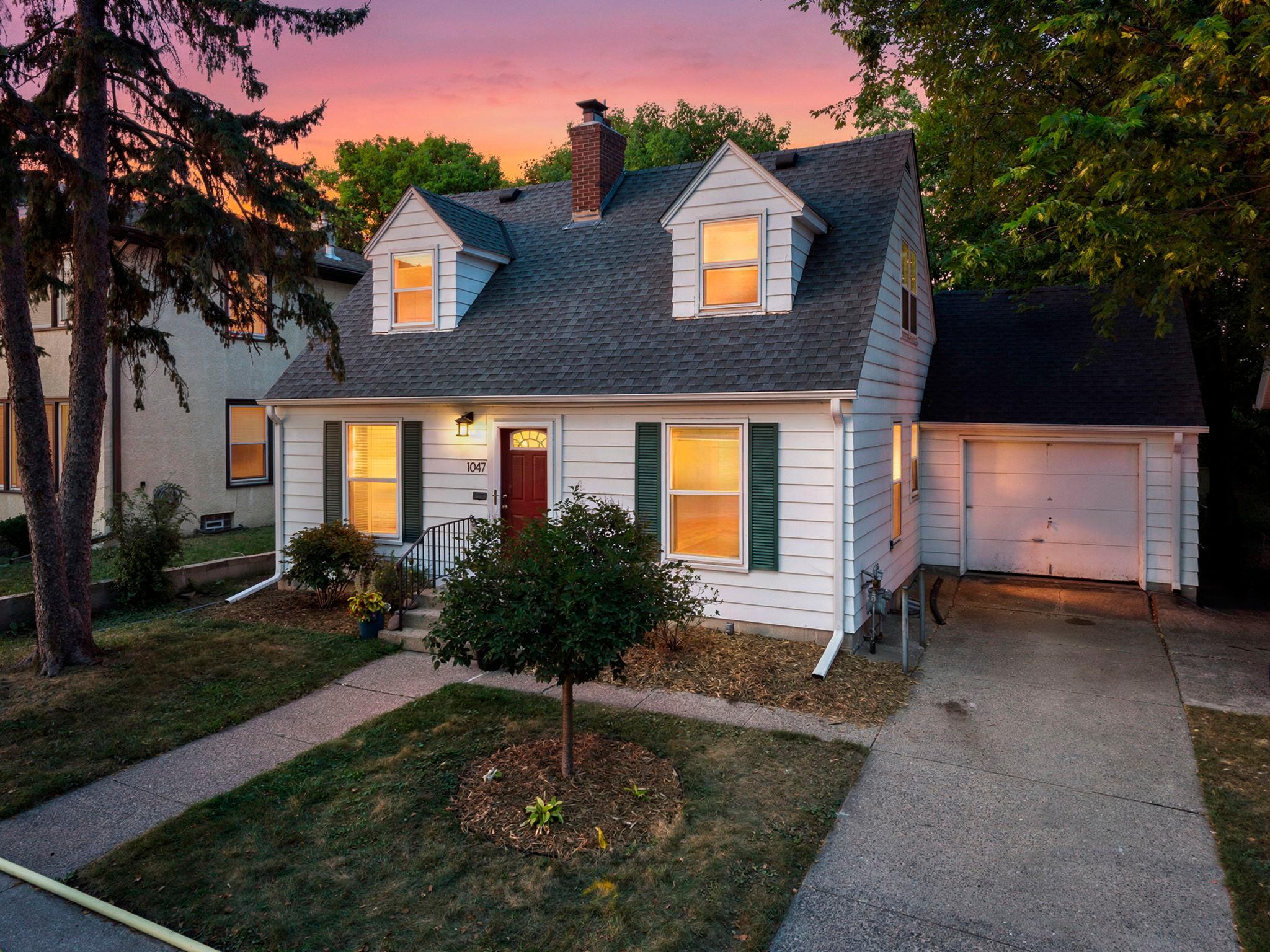 View of Residential at 1047 Dayton Avenue, Saint Paul MN 55104, Saint Paul (37 of 49) - Mike Wilen | Minnesota Team Real Estate