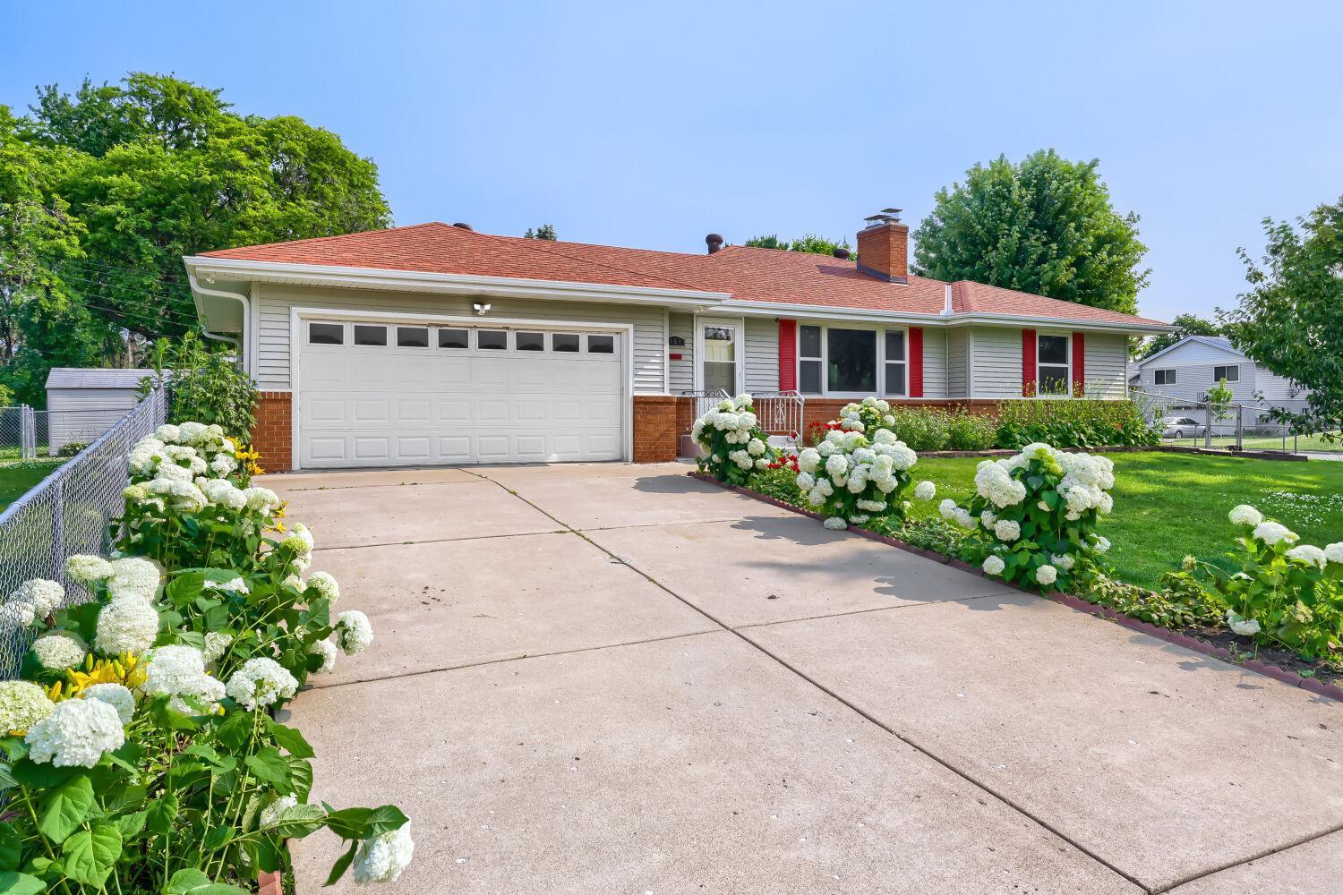 View of Residential at 900 84th Street, Bloomington MN 55420, Bloomington - Mike Wilen | Minnesota Team Real Estate