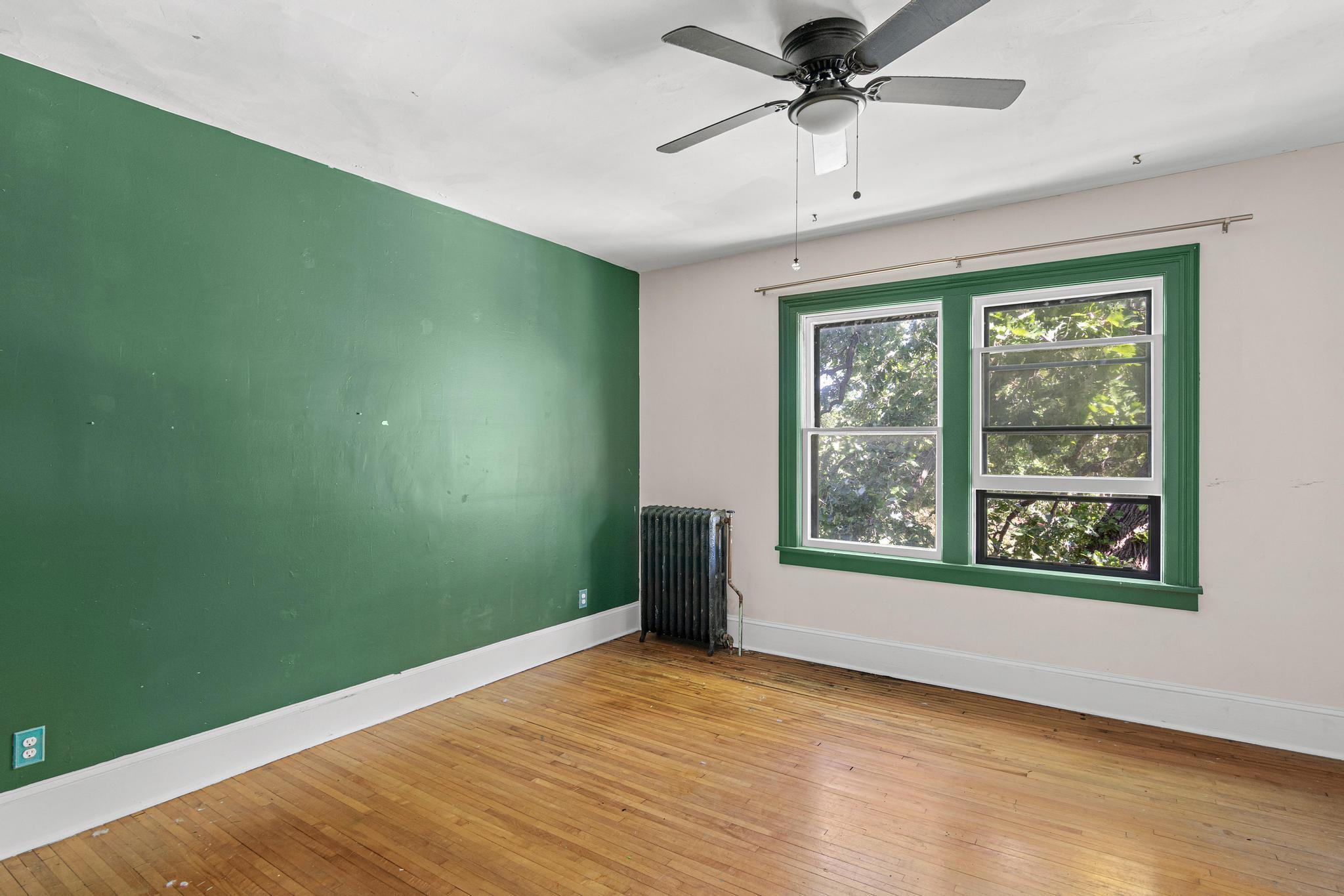 View of Residential at 1629 Bryant Avenue, Minneapolis MN 55411, Minneapolis (15 of 31) - Mike Wilen | Minnesota Team Real Estate