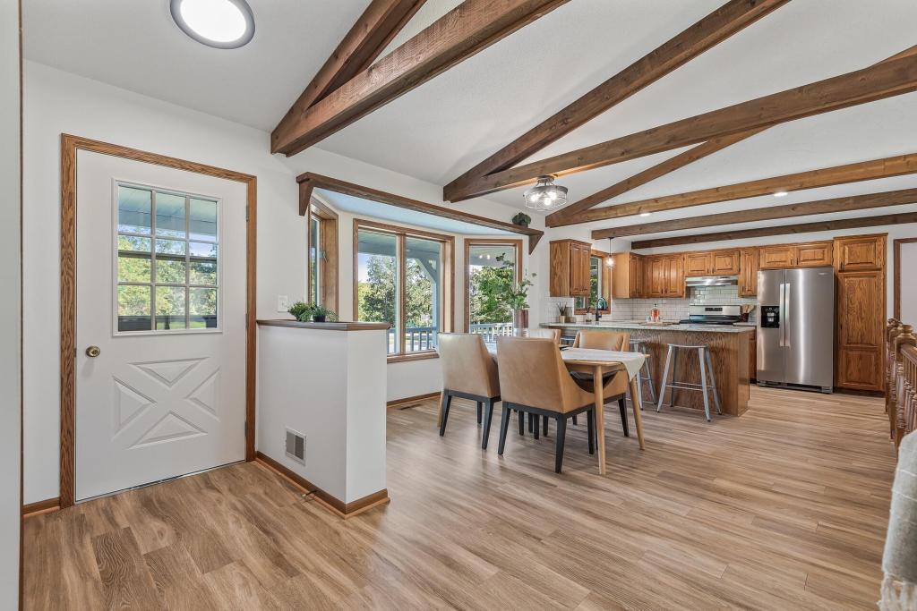 View of Residential at 833 Tyrol Lane, Shakopee MN 55379, Shakopee (51 of 63) - Mike Wilen | Minnesota Team Real Estate